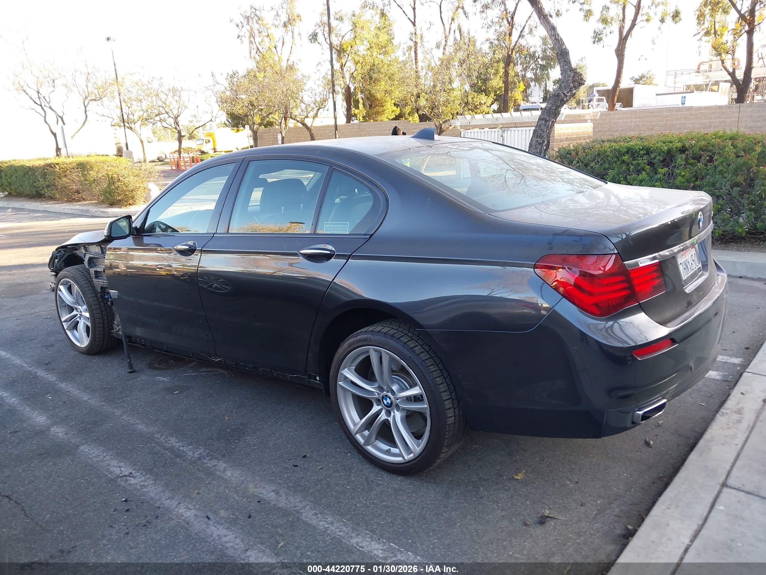 2014 Bmw 750i   Gray vin: WBAYA8C53ED825338