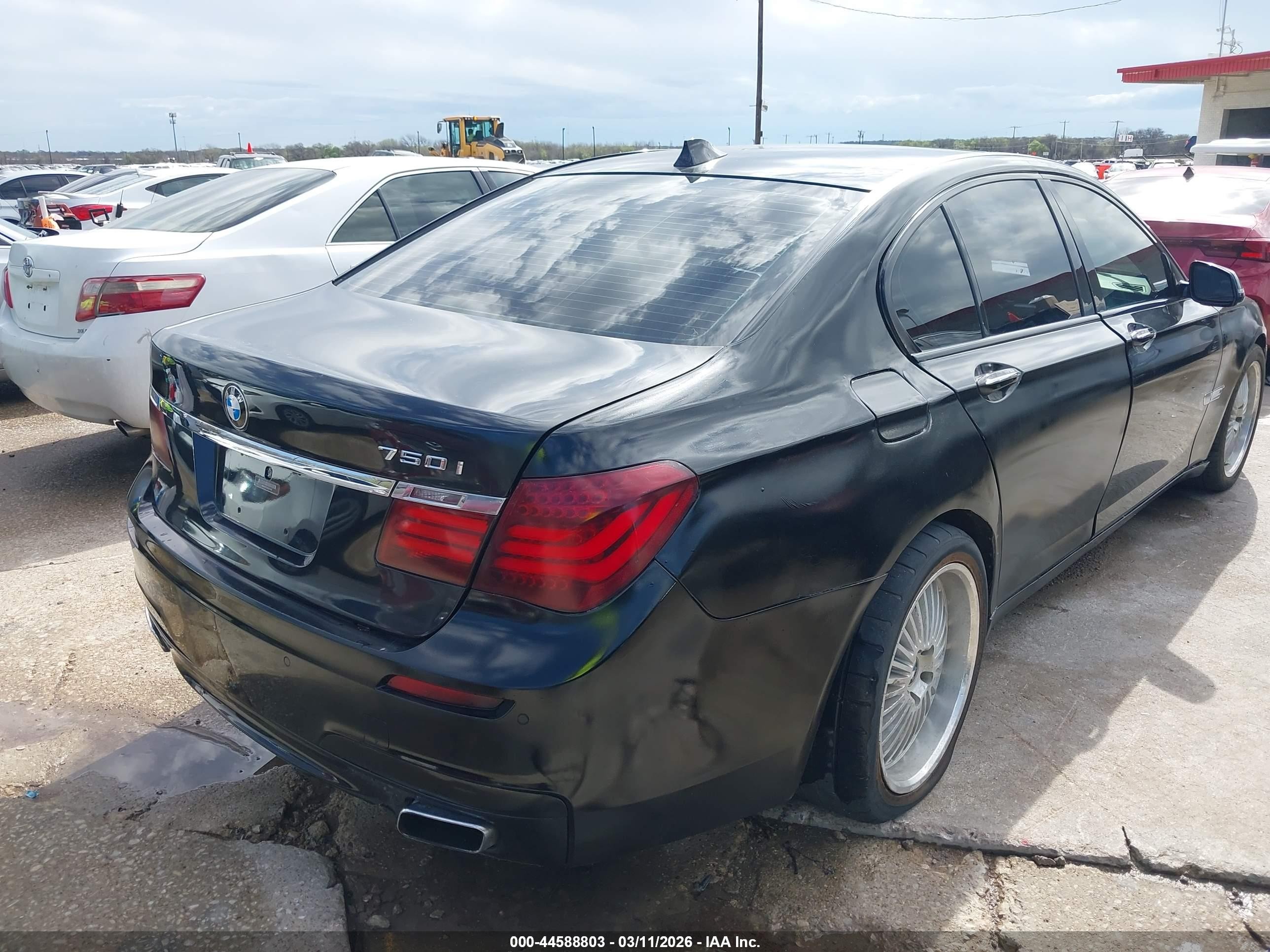 2013 Bmw 750i   Black vin: WBAYA8C54DD227662