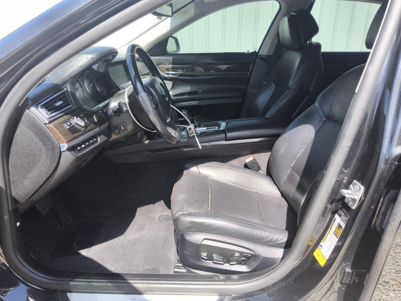 2013 Bmw 750 I Черный vin: WBAYA8C55DC996578 Damage: Trunk Release, Broken, Replacement Required