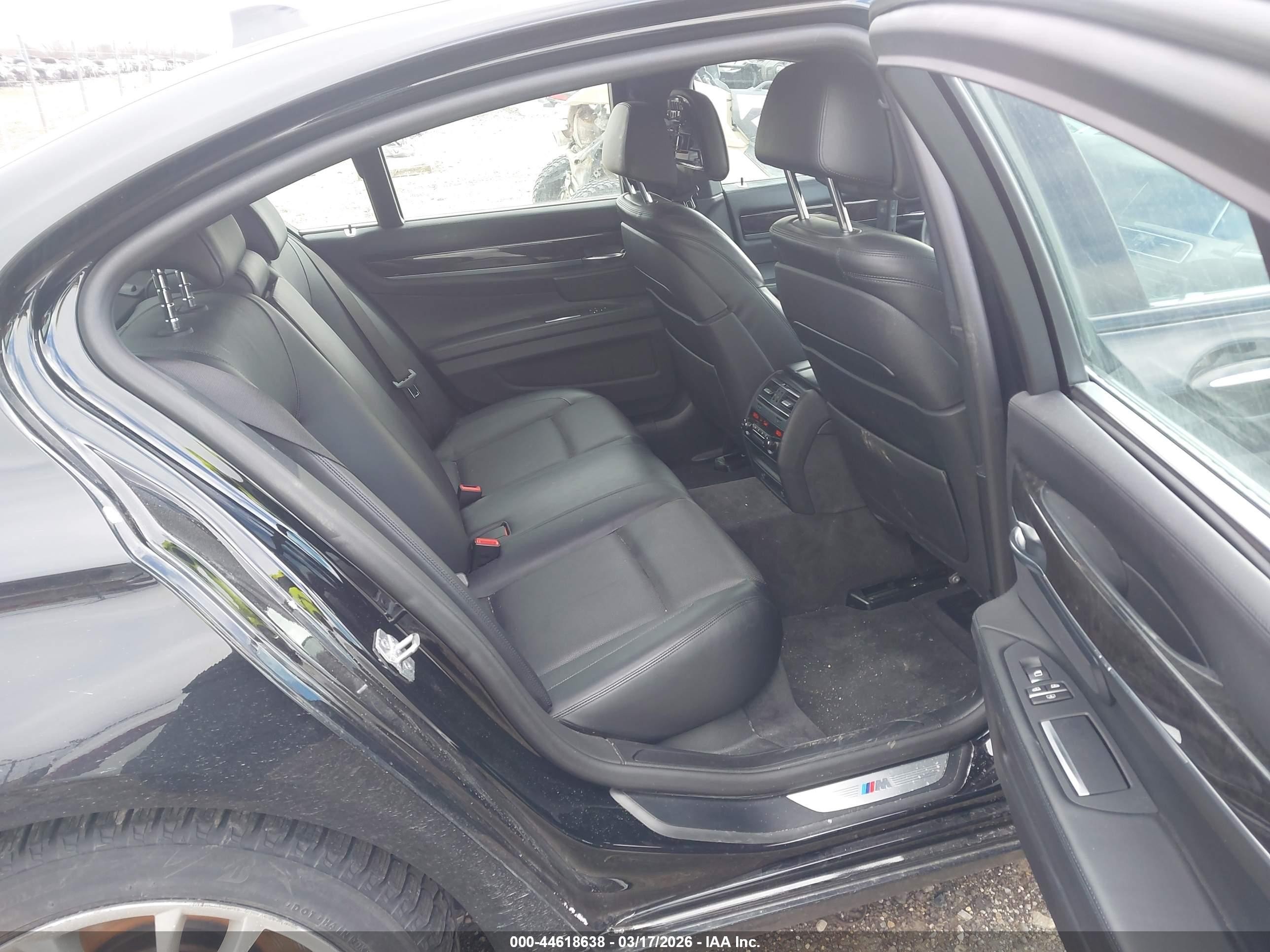 2013 Bmw 750i   Black vin: WBAYA8C55DD227623
