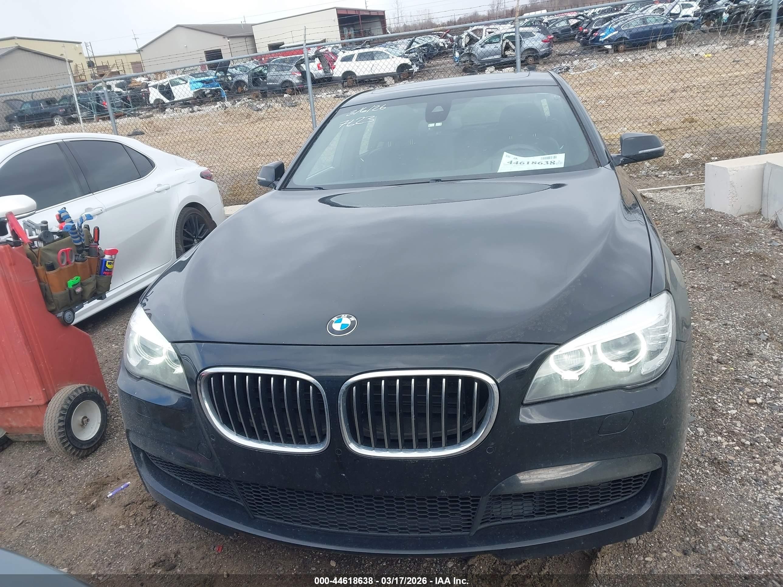 2013 Bmw 750i   Black vin: WBAYA8C55DD227623