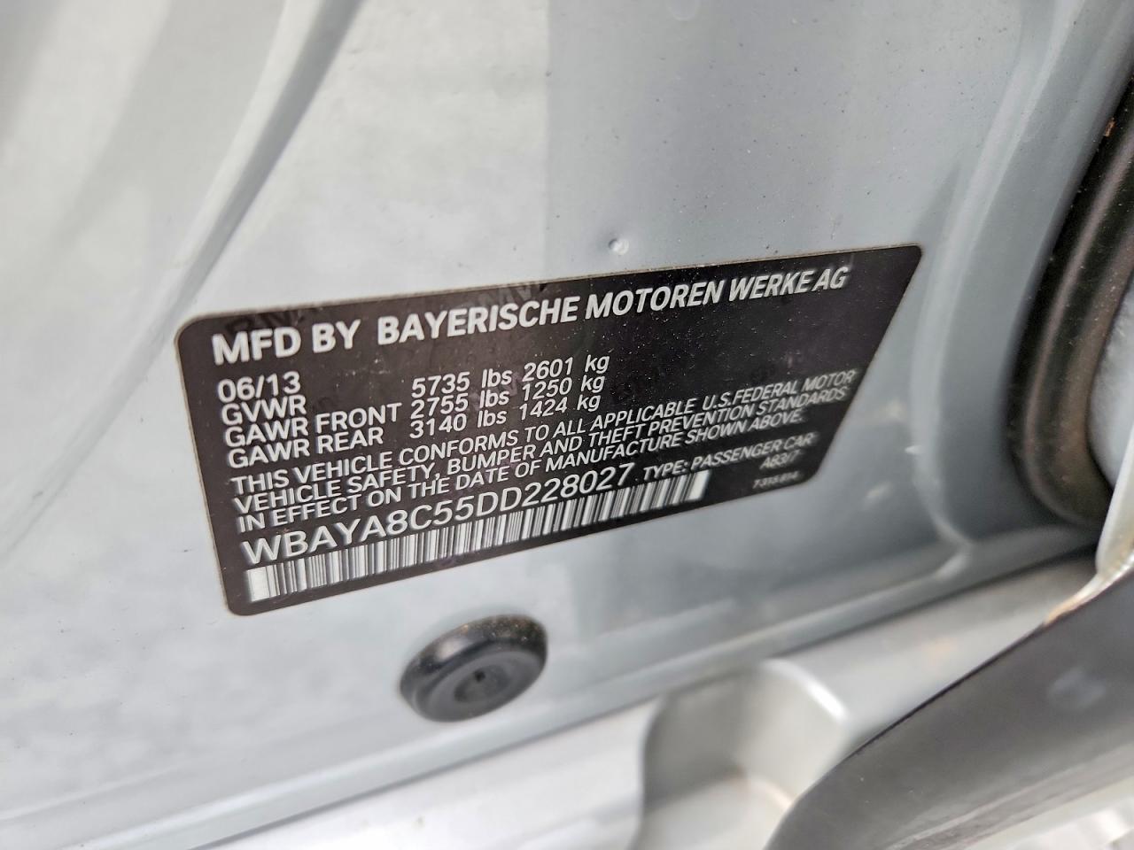 2013 Bmw 750 I Серебряный vin: WBAYA8C55DD228027