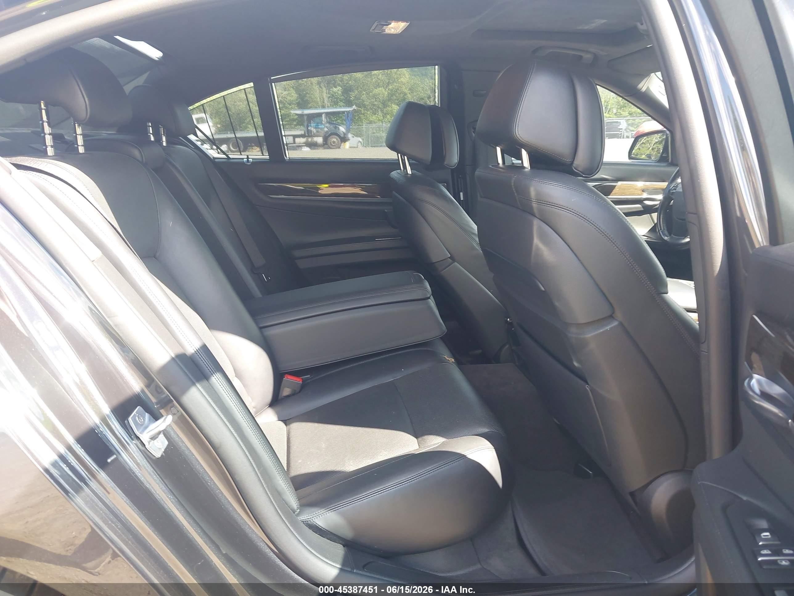2013 Bmw 750i   Black vin: WBAYA8C56DDS15352