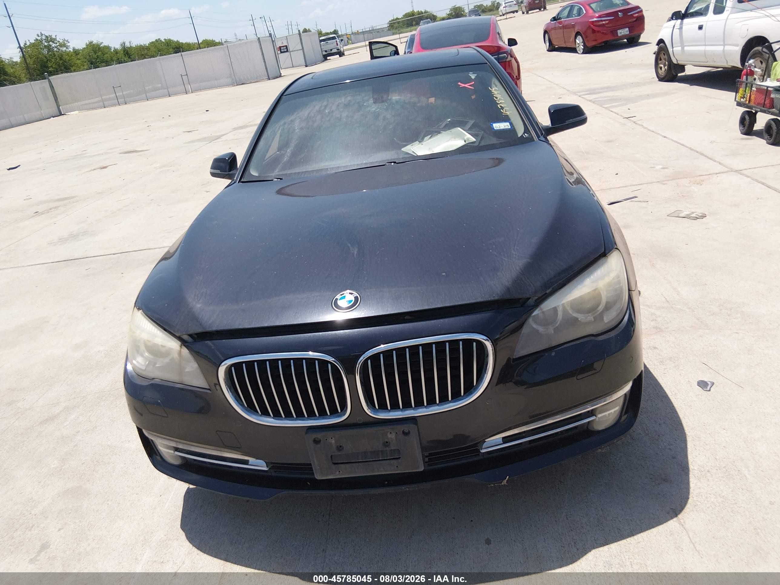 2013 Bmw 750i   Black vin: WBAYA8C58DC996428