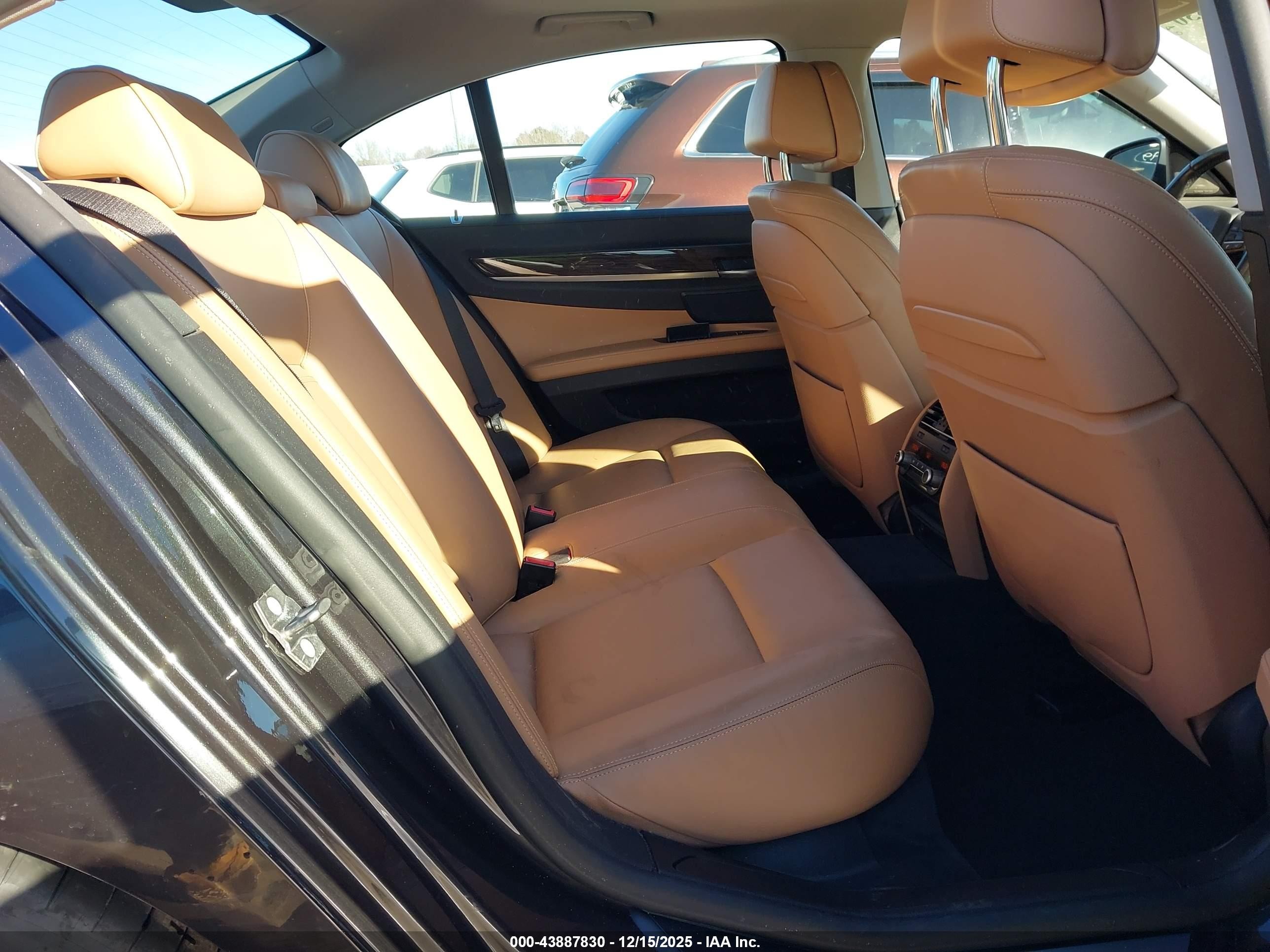 2014 Bmw 750i   Gray vin: WBAYA8C58ED825030