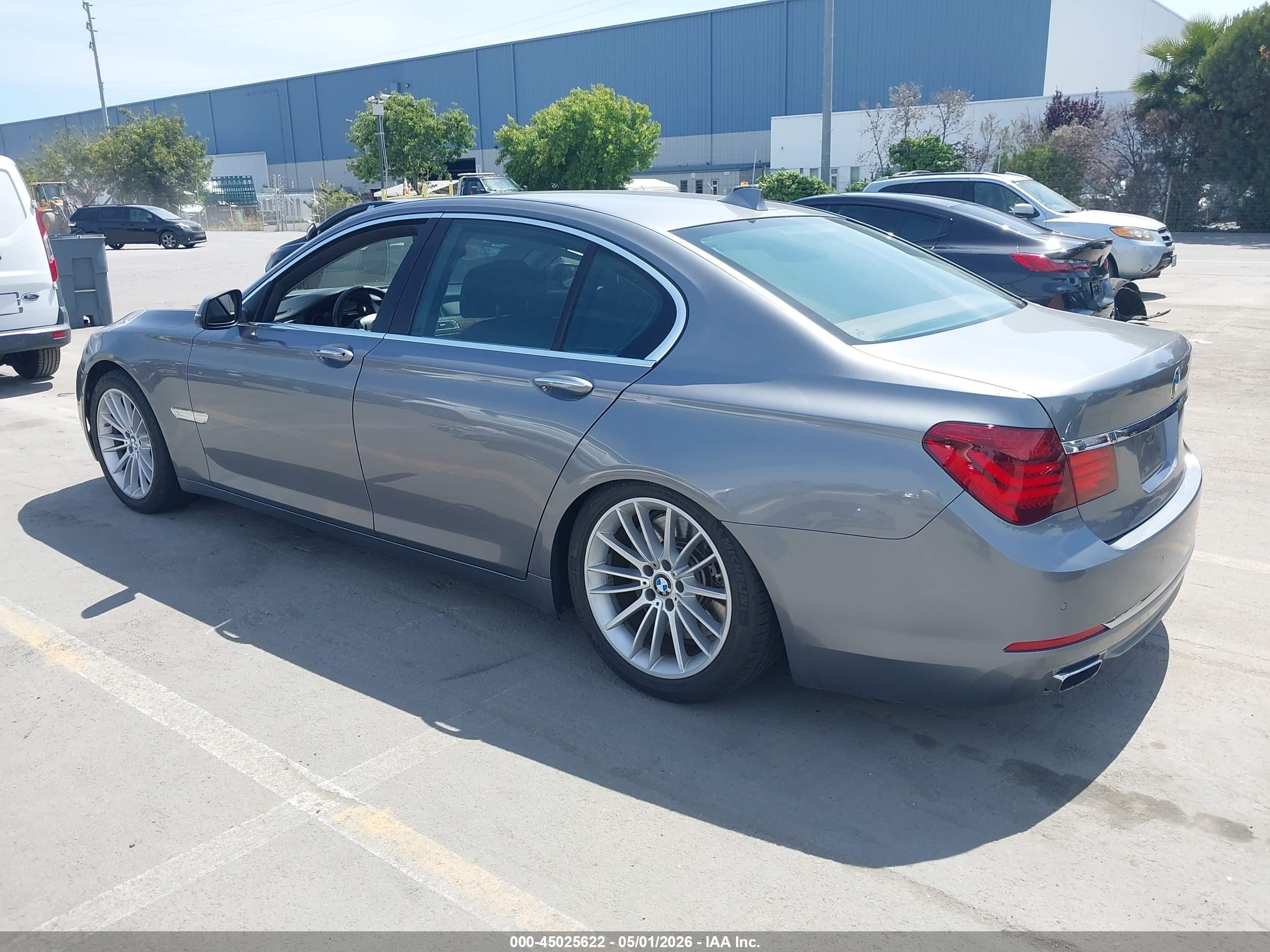 2014 Bmw 750i   Gray vin: WBAYA8C5XED228199