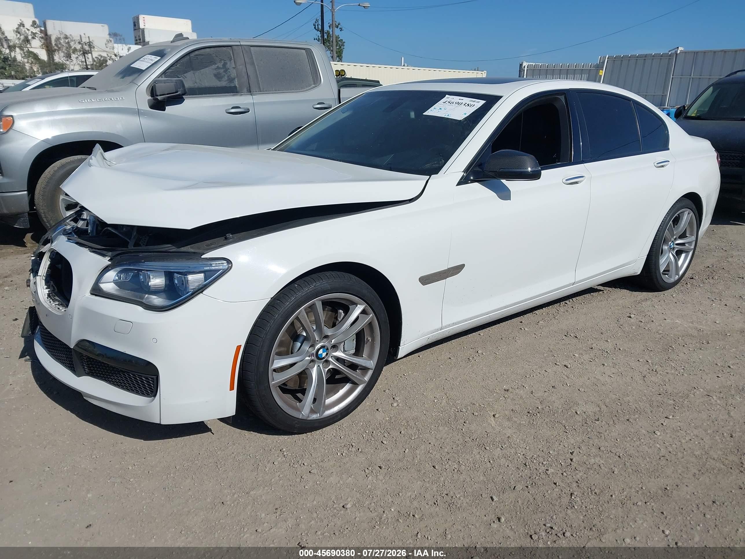 2015 Bmw 750i White vin: WBAYA8C5XFD825483