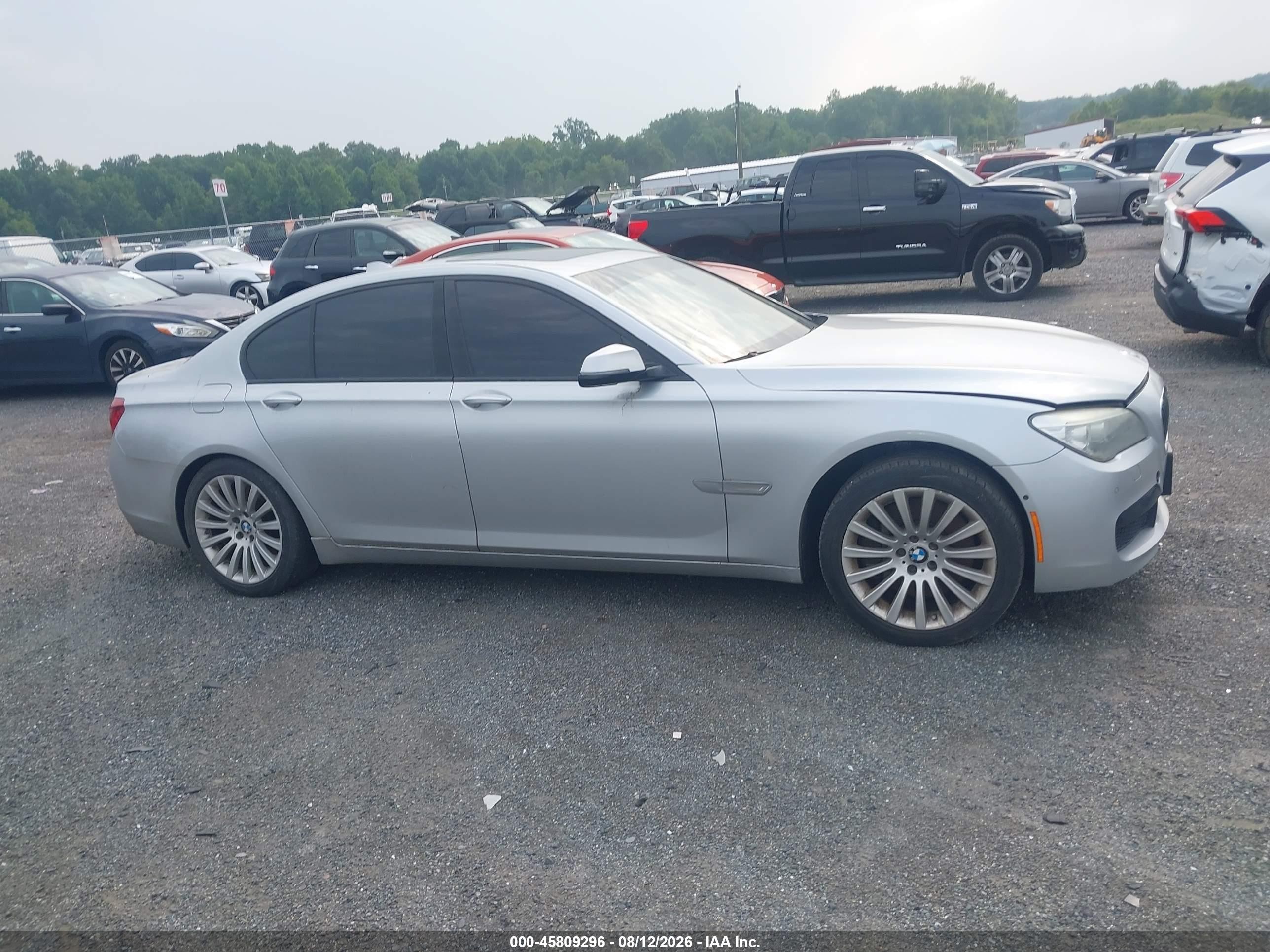 2013 Bmw 750i Xdrive Silver vin: WBAYB6C50DD223609
