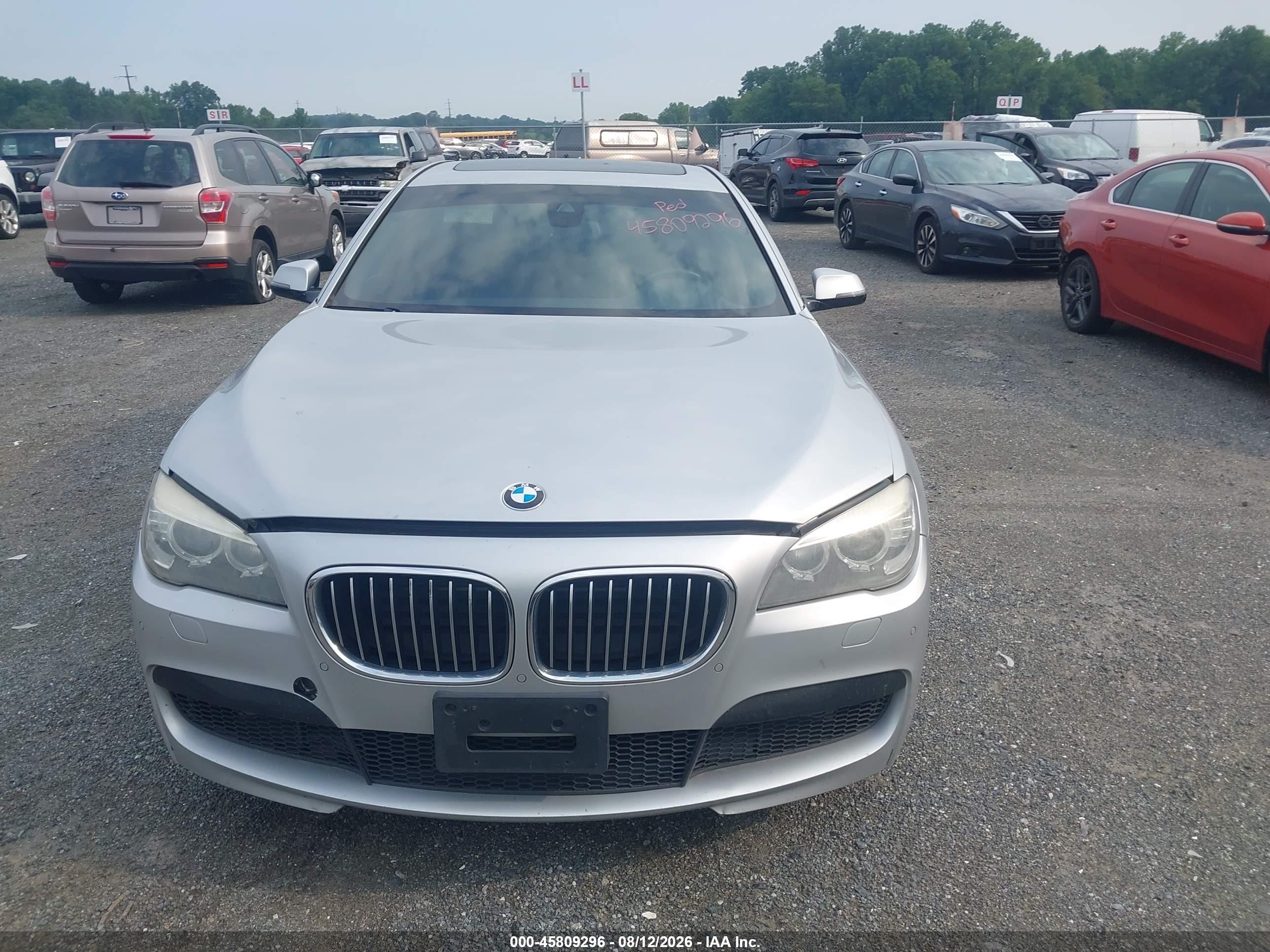 2013 Bmw 750i Xdrive Silver vin: WBAYB6C50DD223609