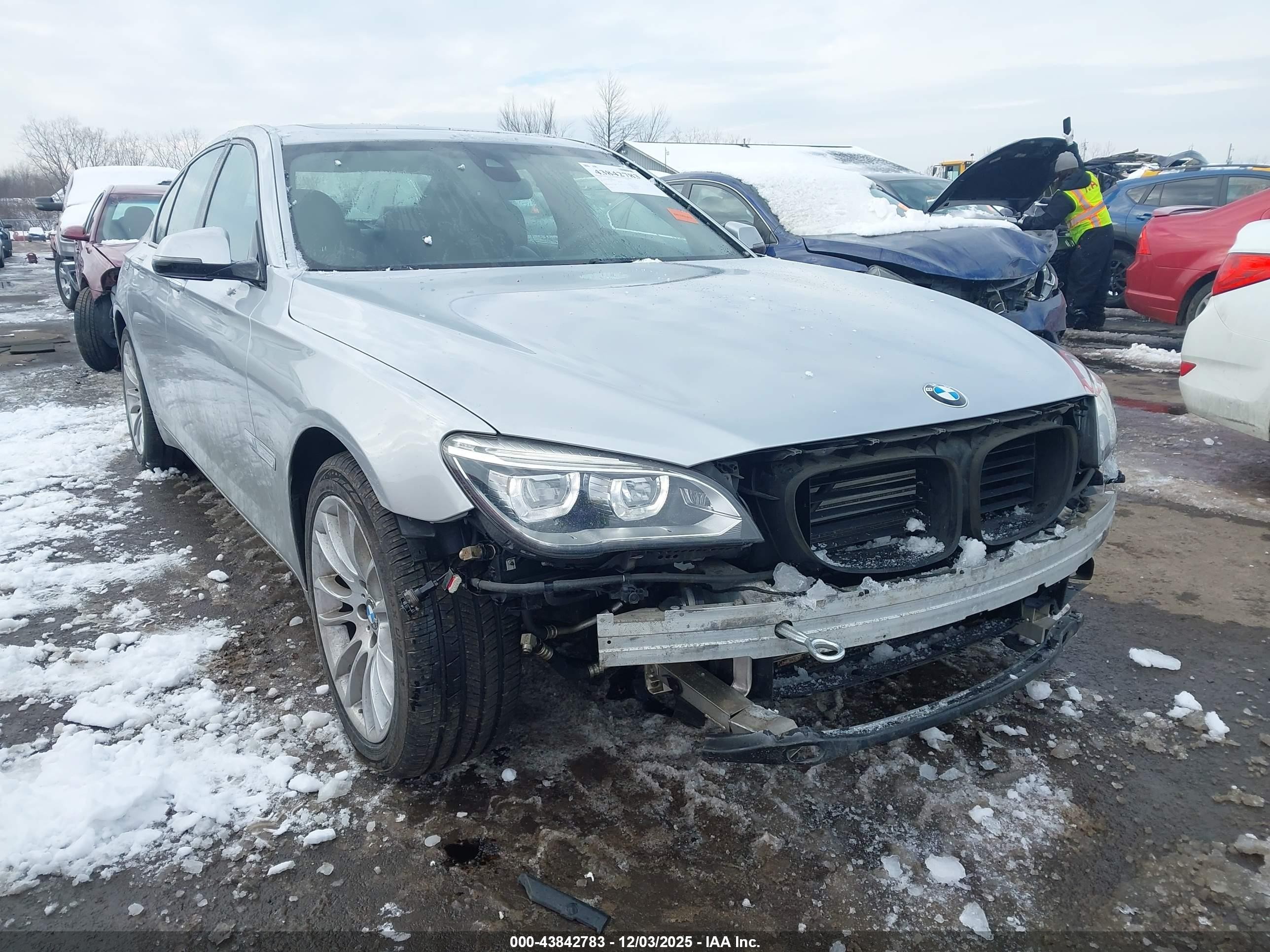 2013 Bmw 750i Xdrive Silver vin: WBAYB6C52DC998192