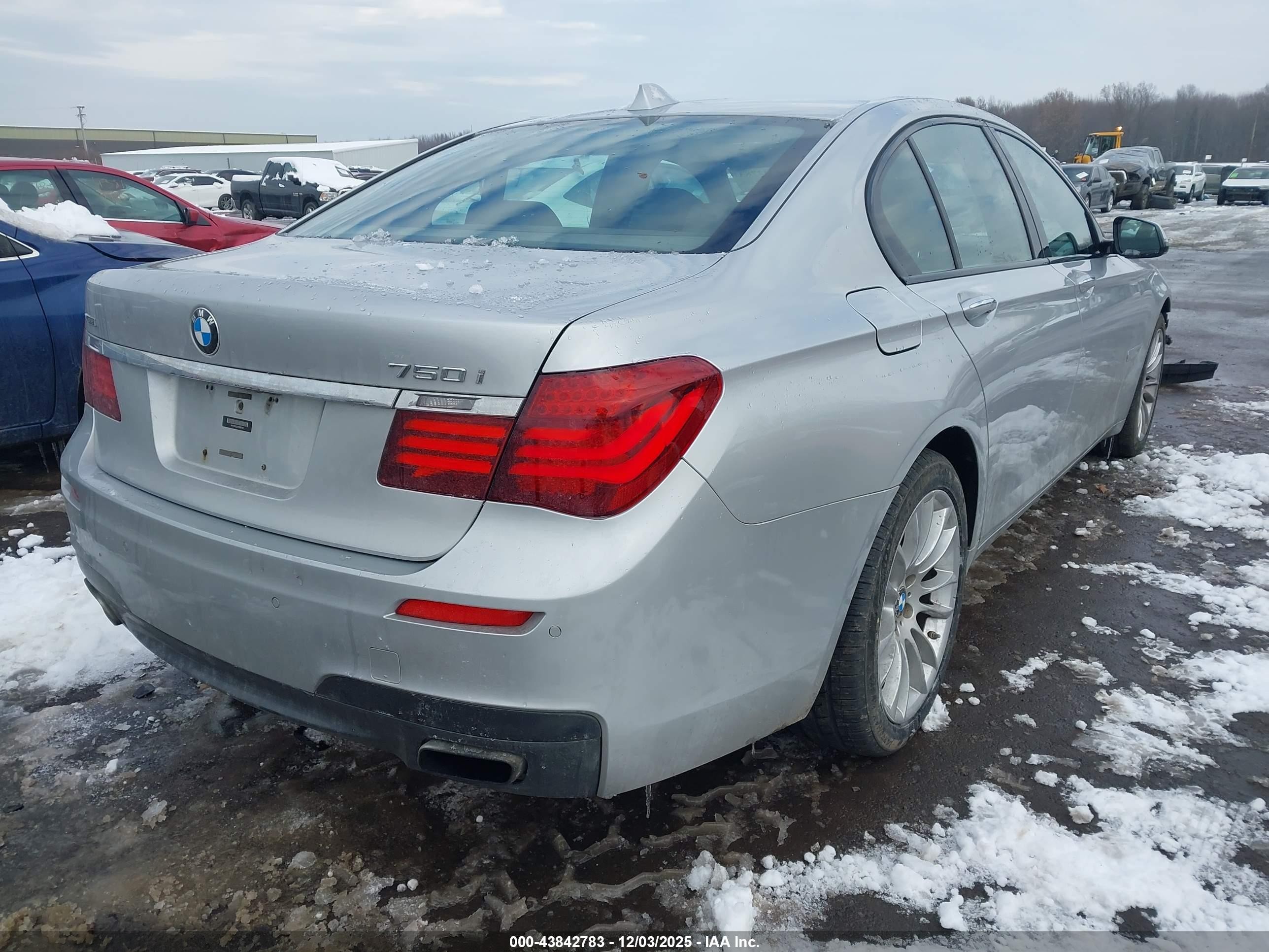 2013 Bmw 750i Xdrive Silver vin: WBAYB6C52DC998192