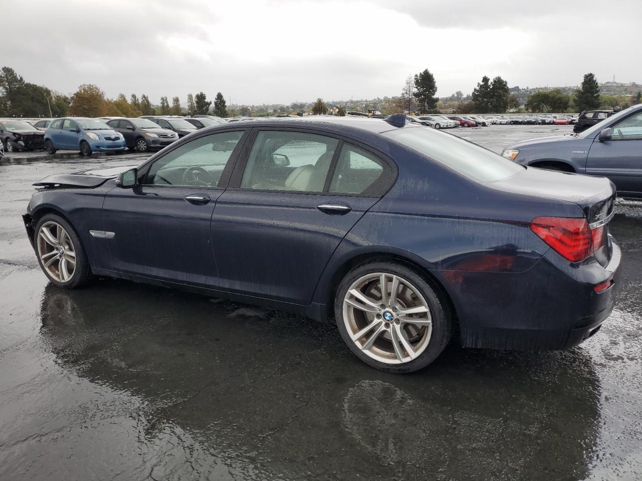 2014 Bmw 750 Xi Blue vin: WBAYB6C52ED224892
