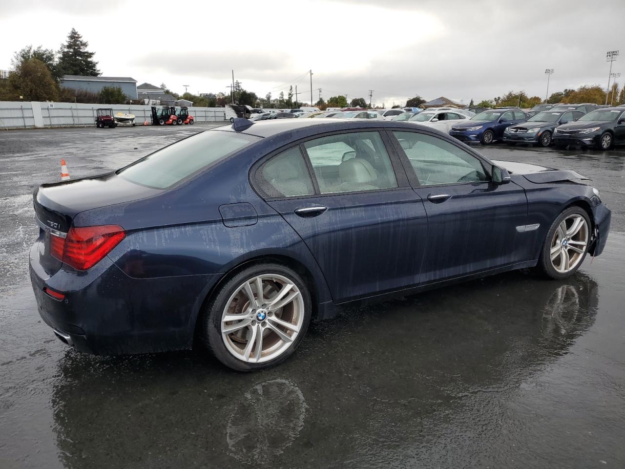2014 Bmw 750 Xi Blue vin: WBAYB6C52ED224892