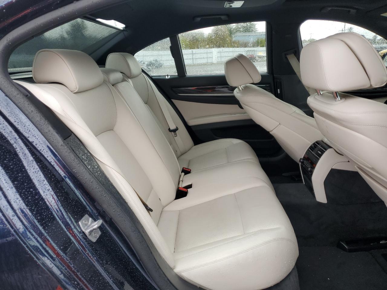 2014 Bmw 750 Xi Blue vin: WBAYB6C52ED224892