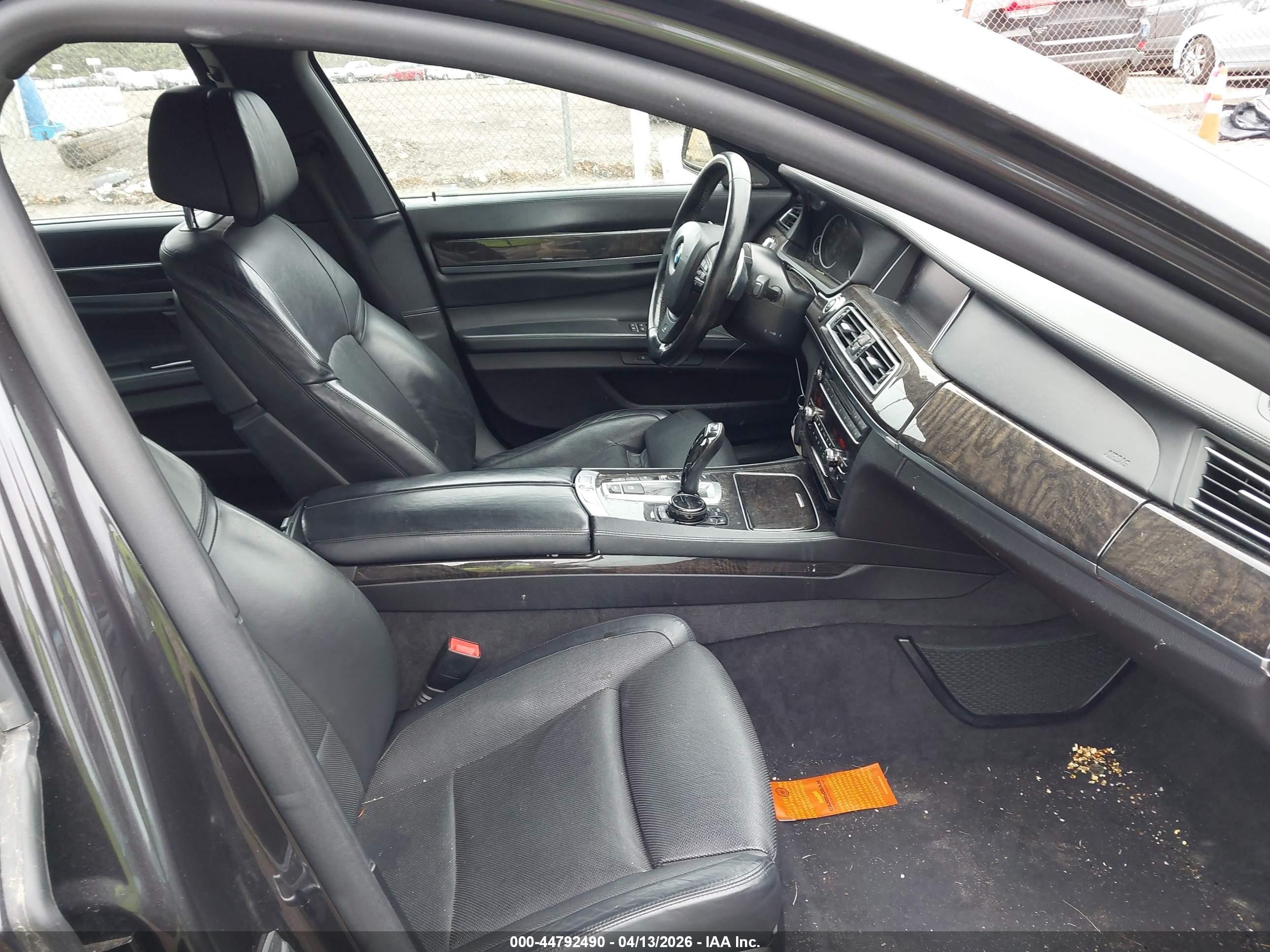 2015 Bmw 750i Xdrive Gray vin: WBAYB6C52FD225381
