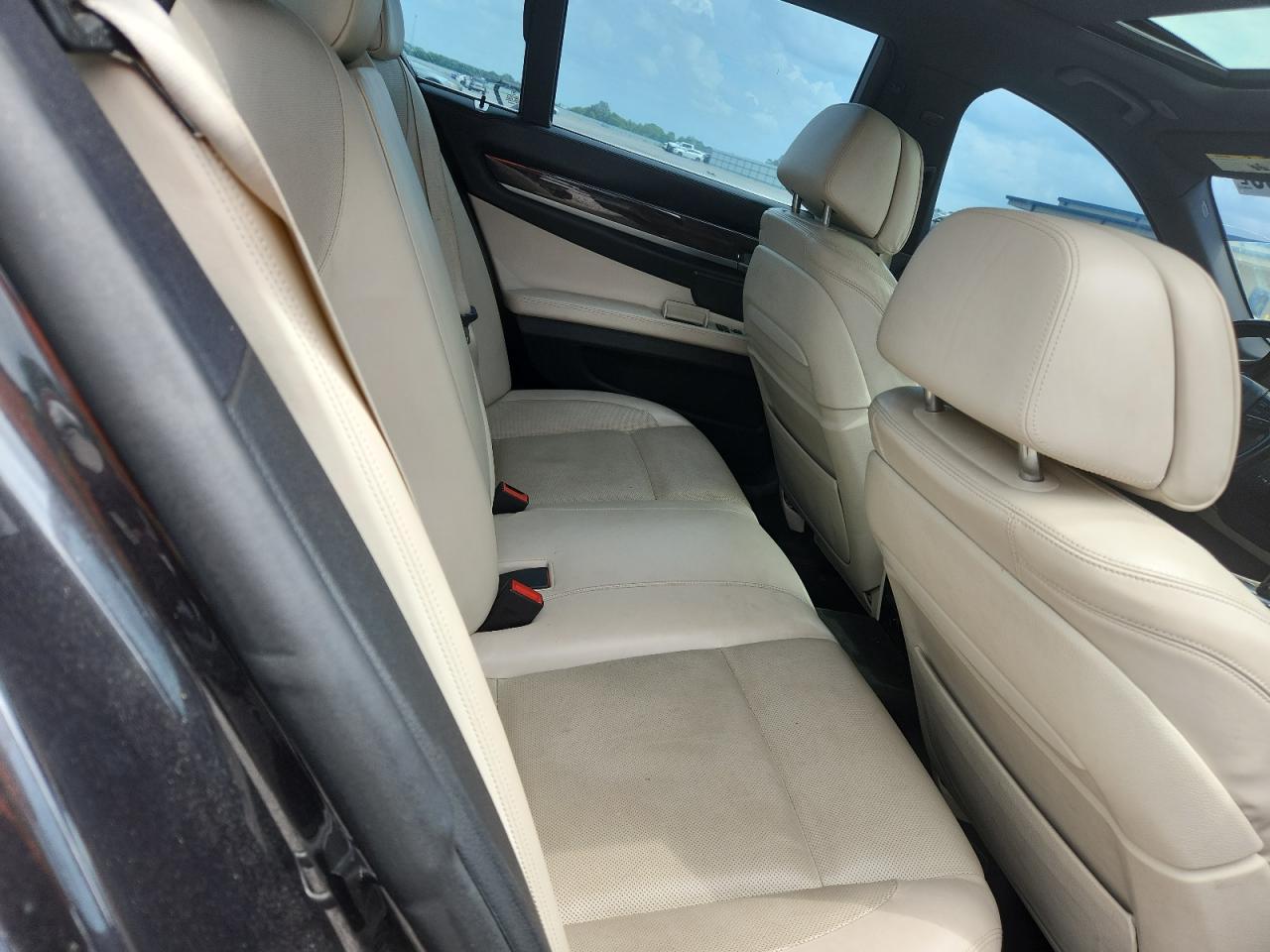 2013 Bmw 750 Xi Gray vin: WBAYB6C55DC997991