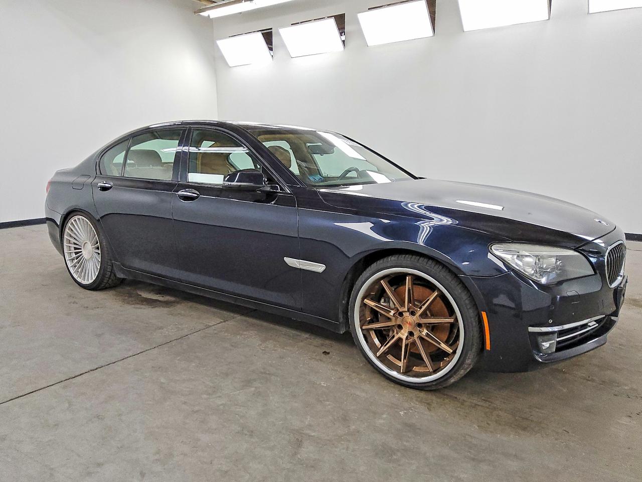 2013 Bmw 750 Xi Black vin: WBAYB6C56DC998261
