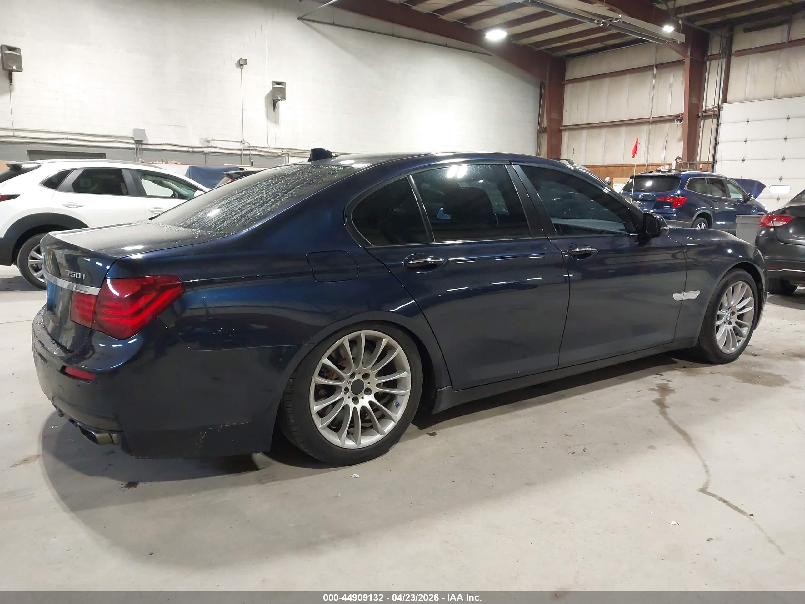 2015 Bmw 750i Xdrive Dark Blue vin: WBAYB6C59FD966126