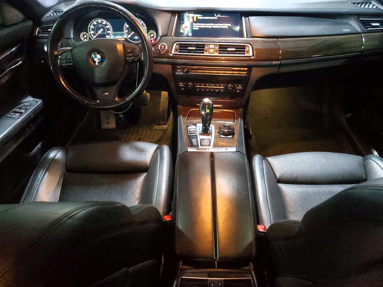 2015 Bmw 750 Xi White vin: WBAYB6C5XFG299257