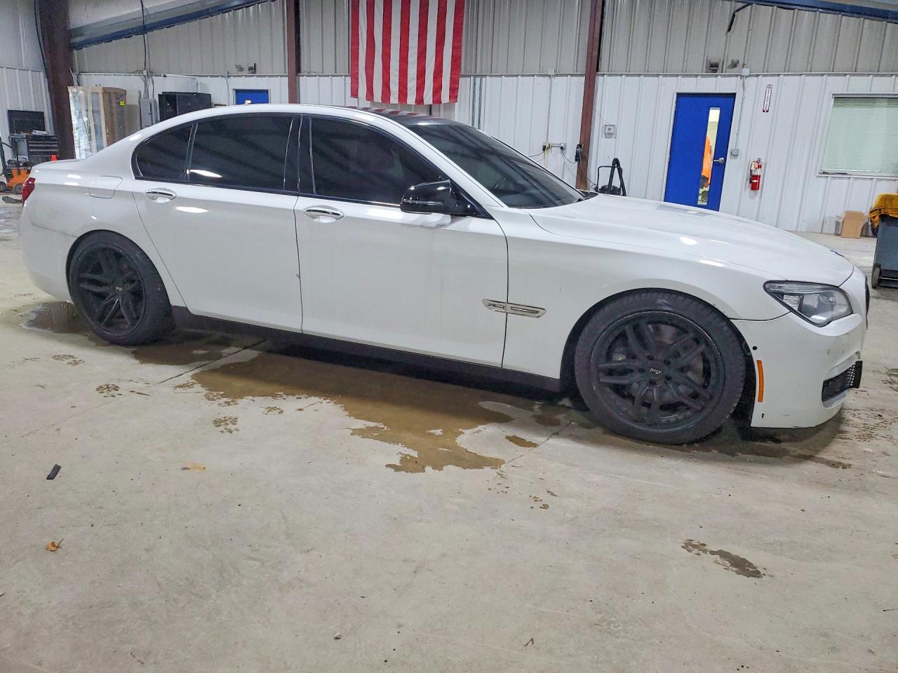 2015 Bmw 750 Xi White vin: WBAYB6C5XFG299257