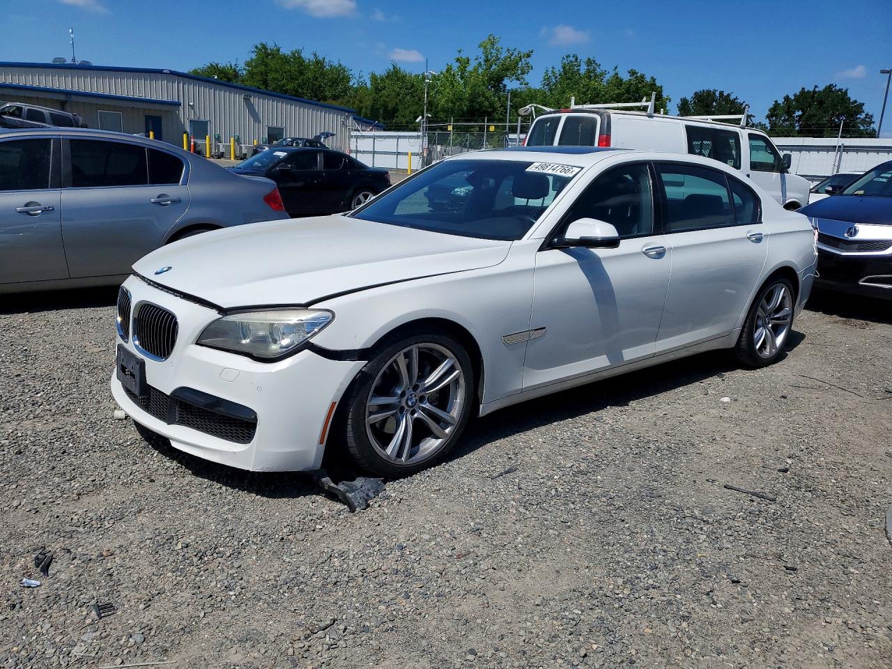 2013 Bmw 740 Li Белый vin: WBAYE4C50DDW22595