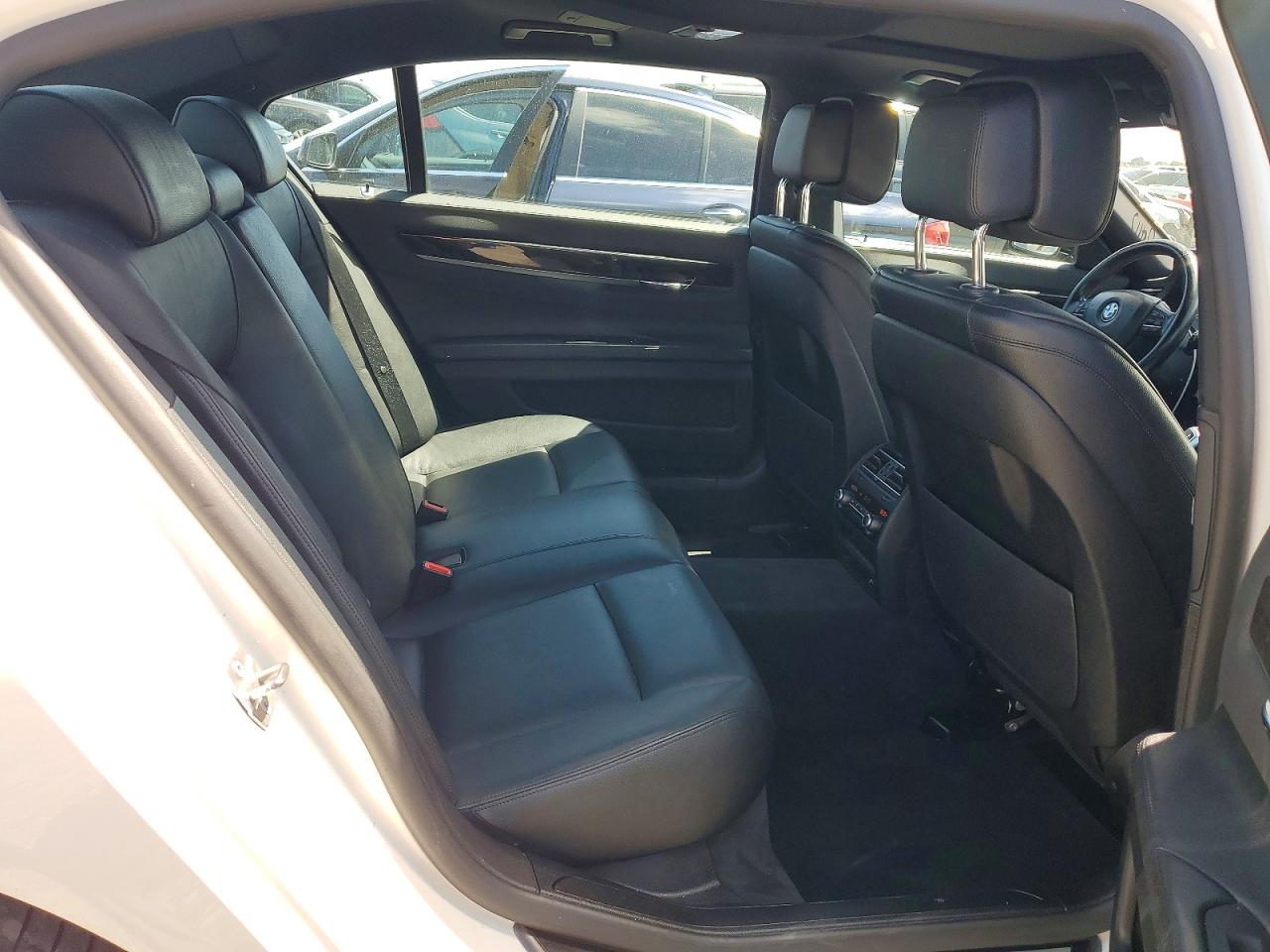 2013 Bmw 740 Li White vin: WBAYE4C50DDW22595