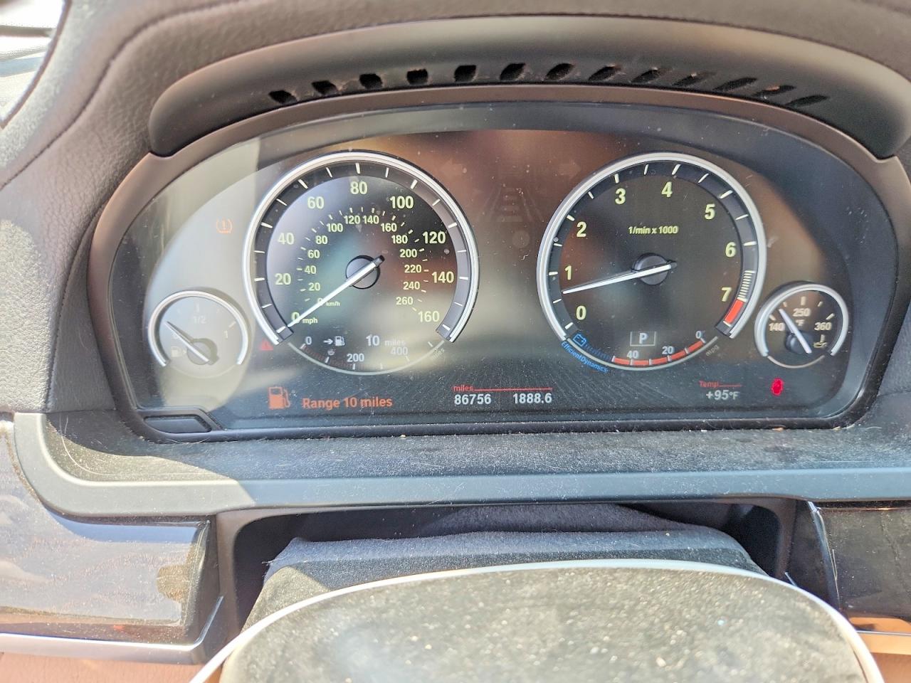 2013 Bmw 740 Li Белый vin: WBAYE4C52DD137066