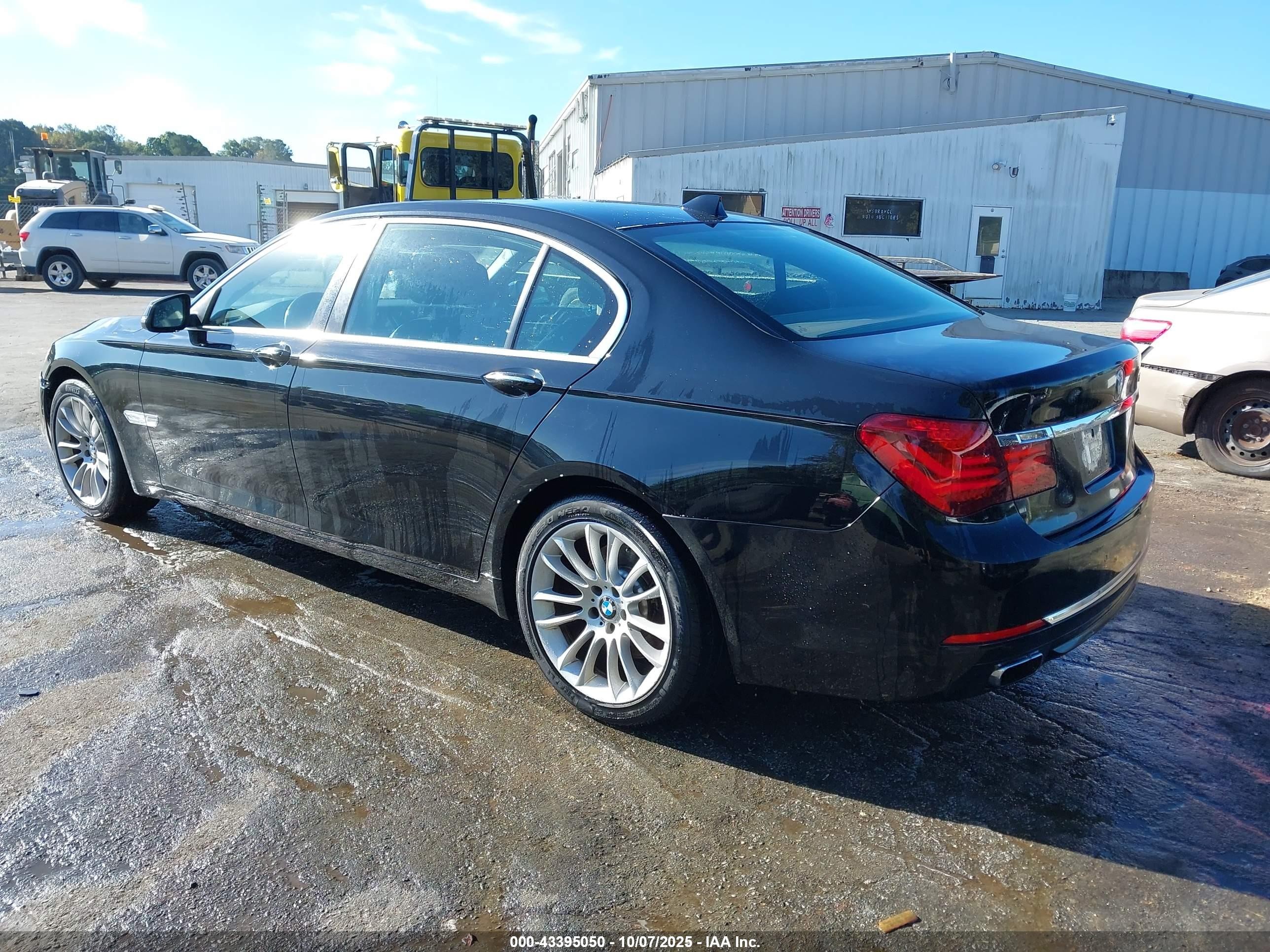 2015 Bmw 740li   Black vin: WBAYE4C55FD947004