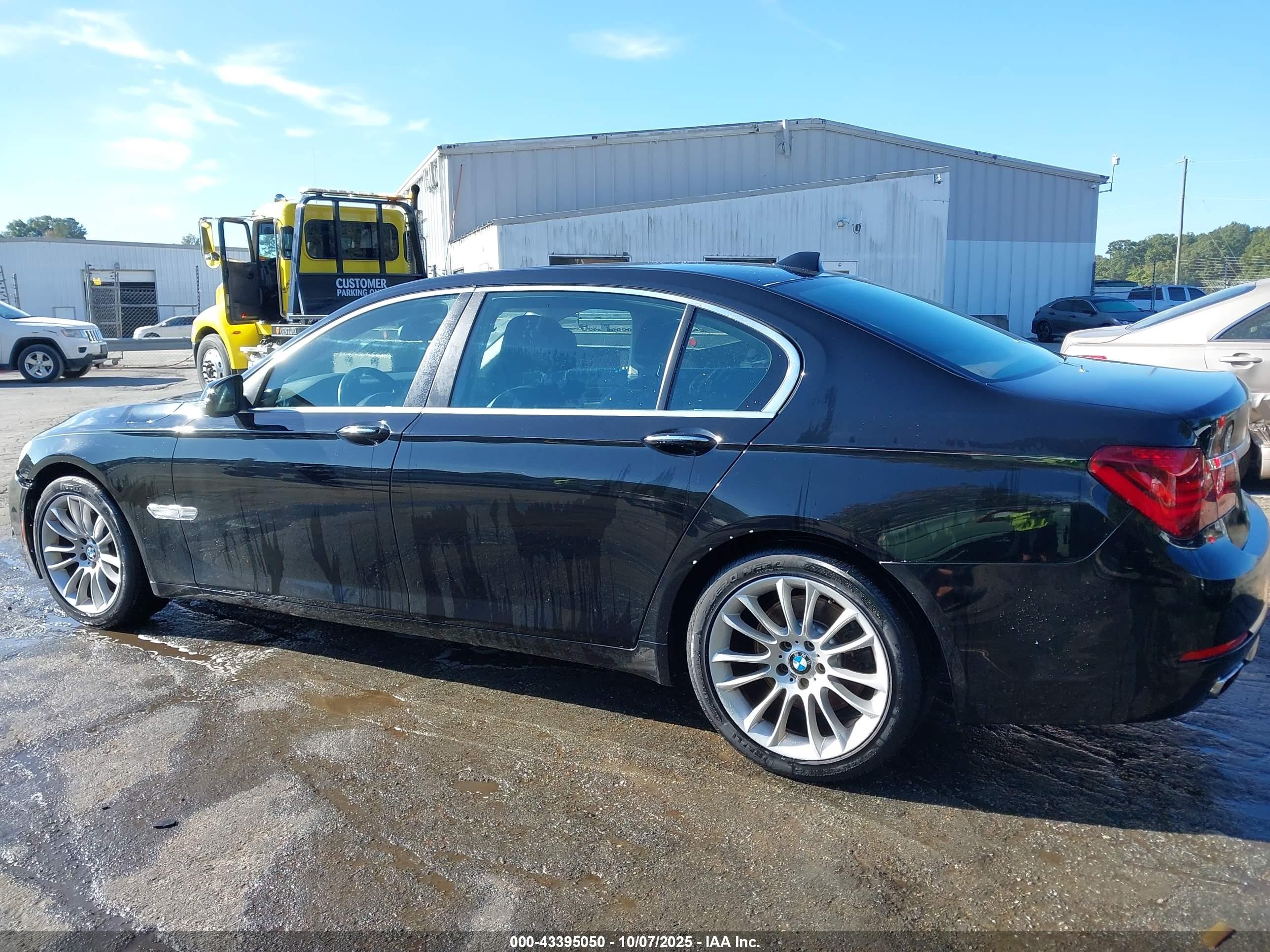 2015 Bmw 740li   Black vin: WBAYE4C55FD947004