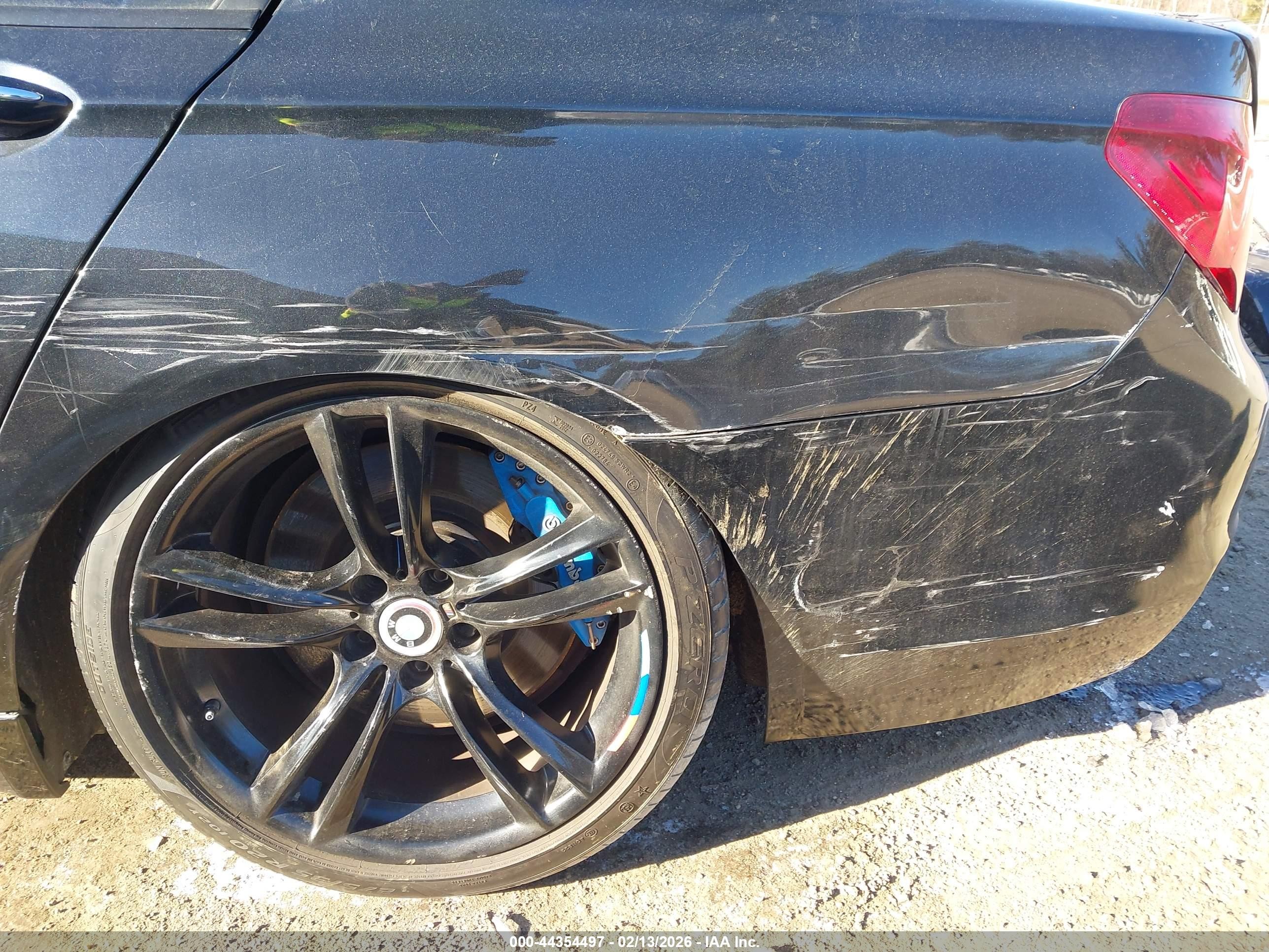 2014 Bmw Alpina B7   Black vin: WBAYE8C50ED135826