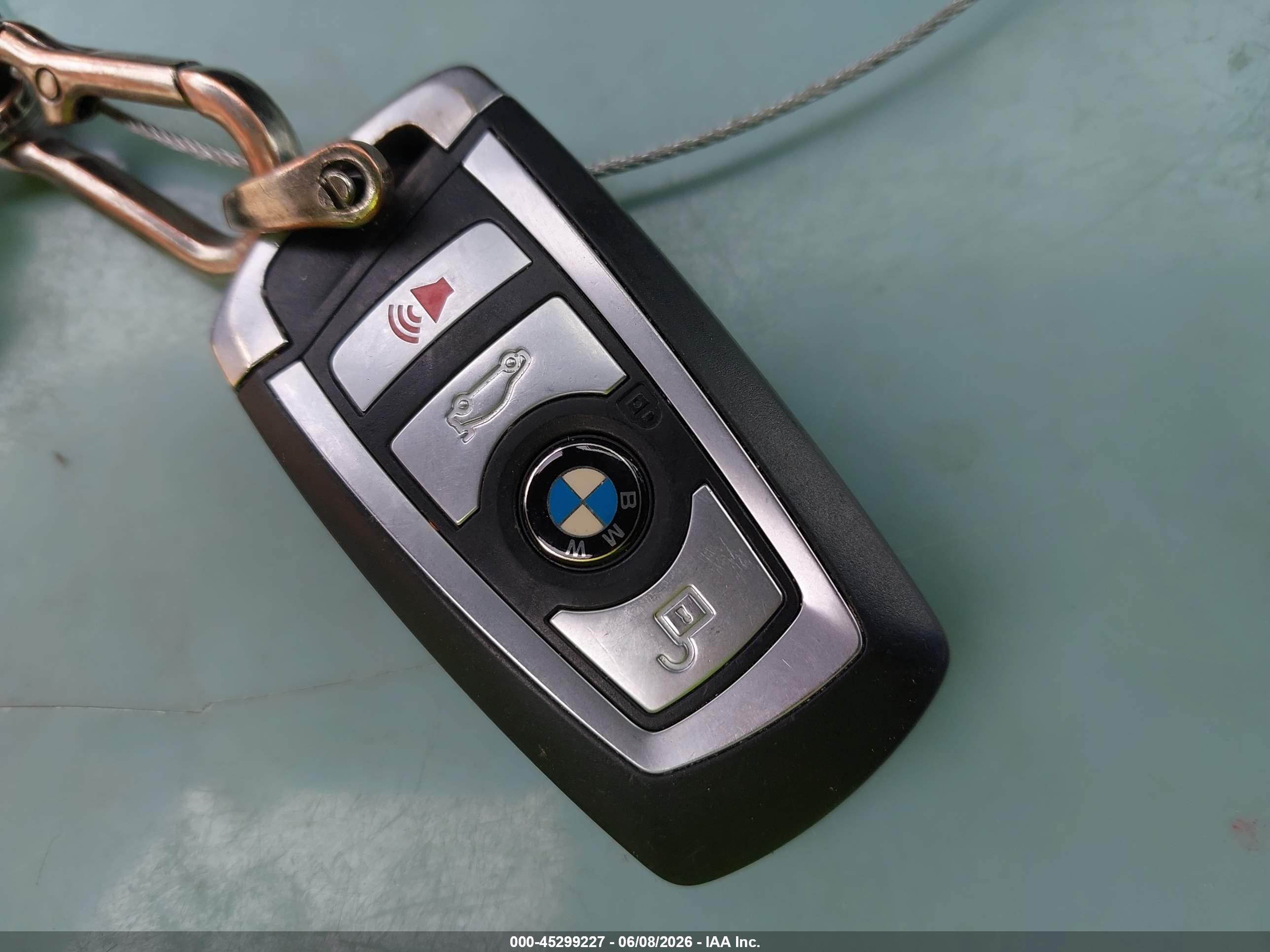2013 Bmw 750li   Белый vin: WBAYE8C51DD133243