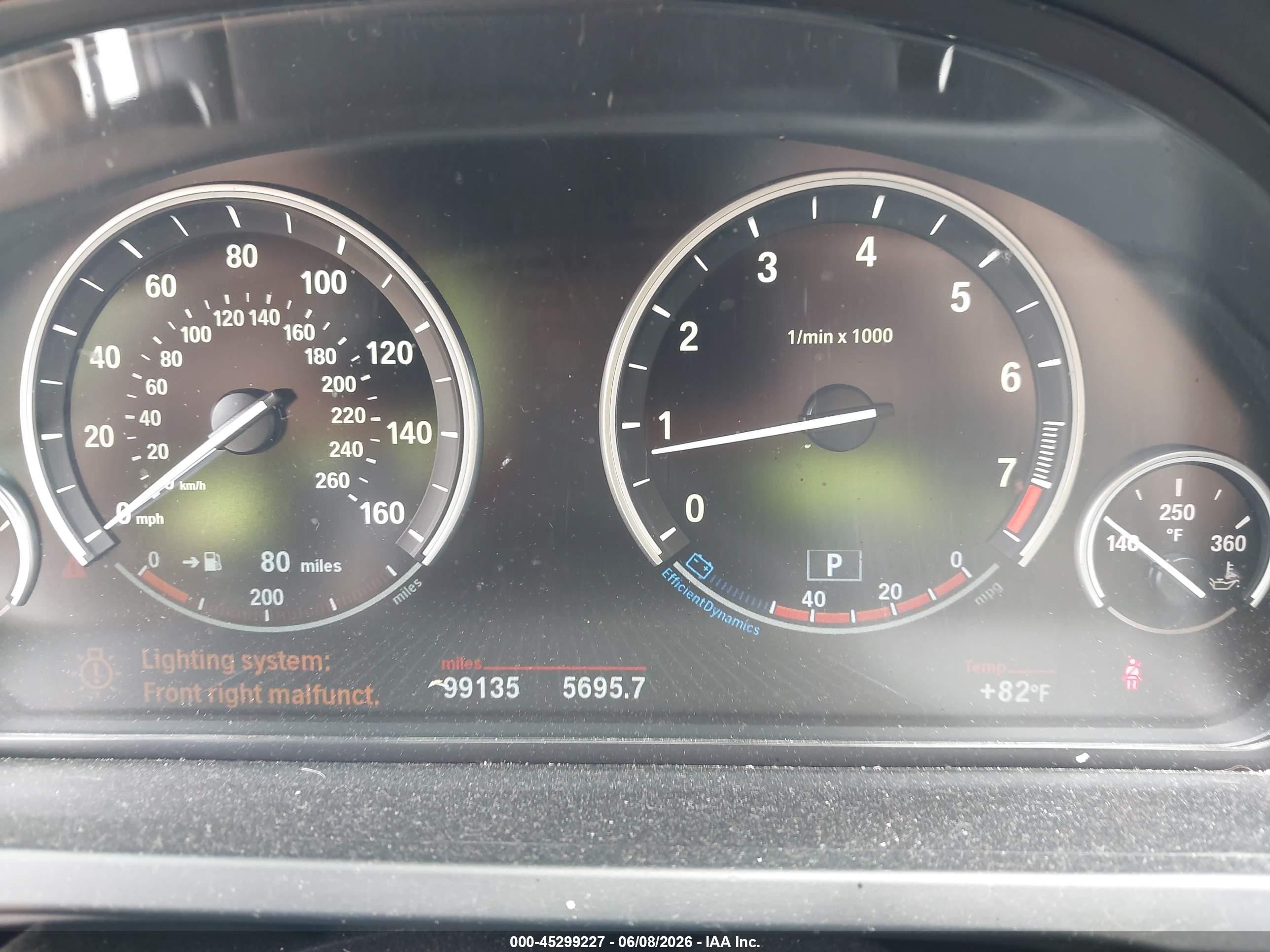2013 Bmw 750li   Белый vin: WBAYE8C51DD133243