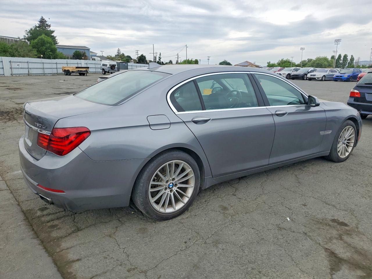 2014 Bmw 750 Li Silver vin: WBAYE8C52ED135424