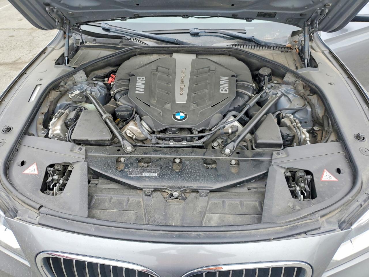 2014 Bmw 750 Li Silver vin: WBAYE8C52ED135424