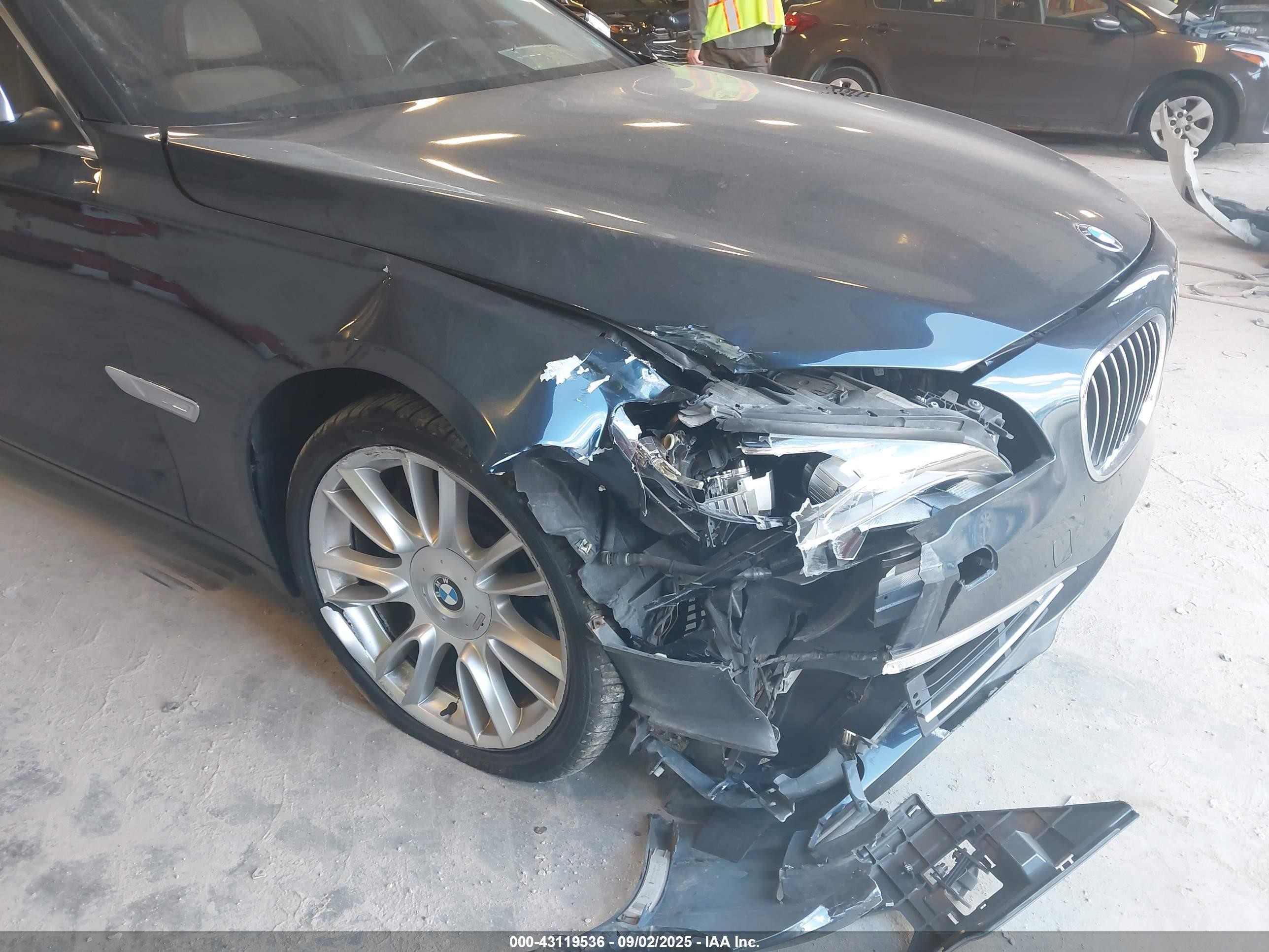 2013 Bmw 750li   Blue vin: WBAYE8C53DD134197