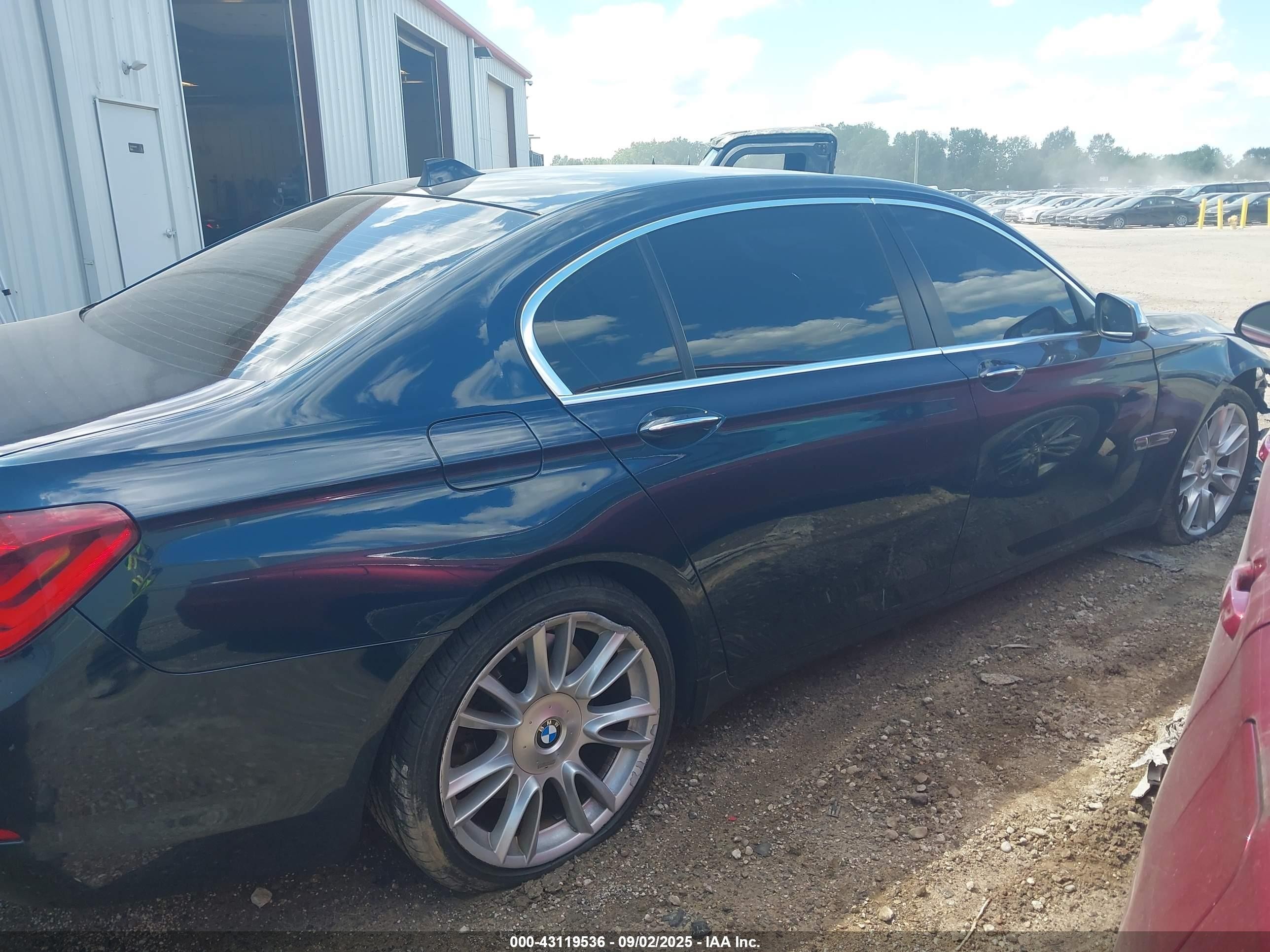 2013 Bmw 750li   Blue vin: WBAYE8C53DD134197