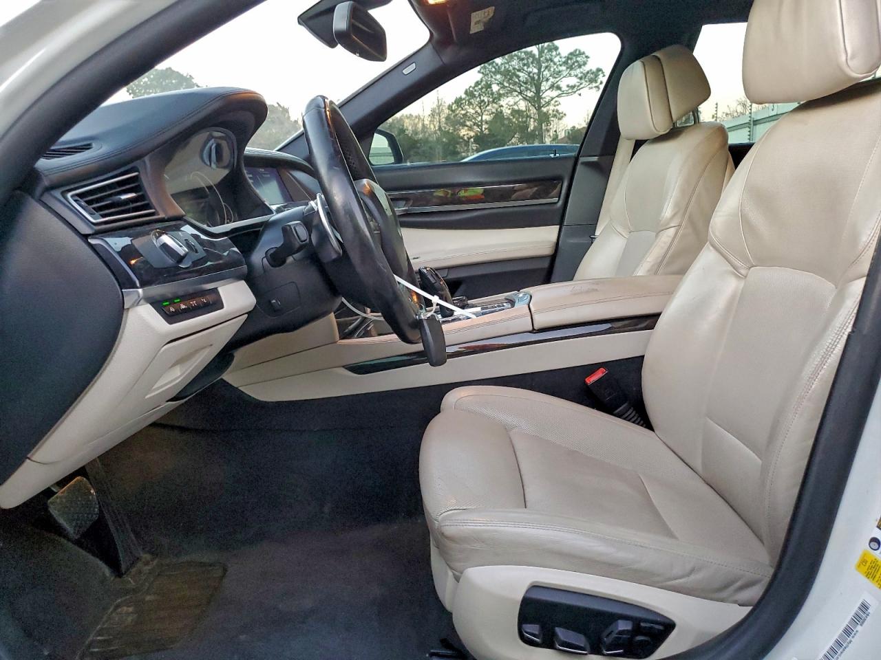 2014 Bmw 750 Li White vin: WBAYE8C53ED135013