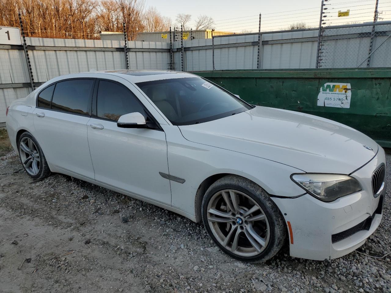 2014 Bmw 750 Li White vin: WBAYE8C53ED135013 Damage: Right Rear Tire, Worn, Replacement Required