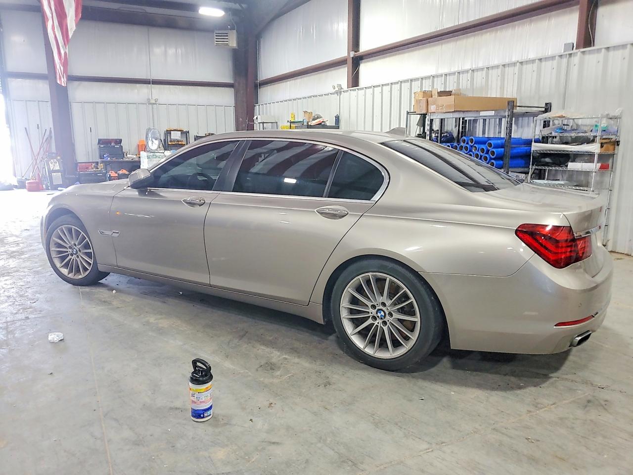2015 Bmw 7 Series Beige vin: WBAYE8C53FD780939