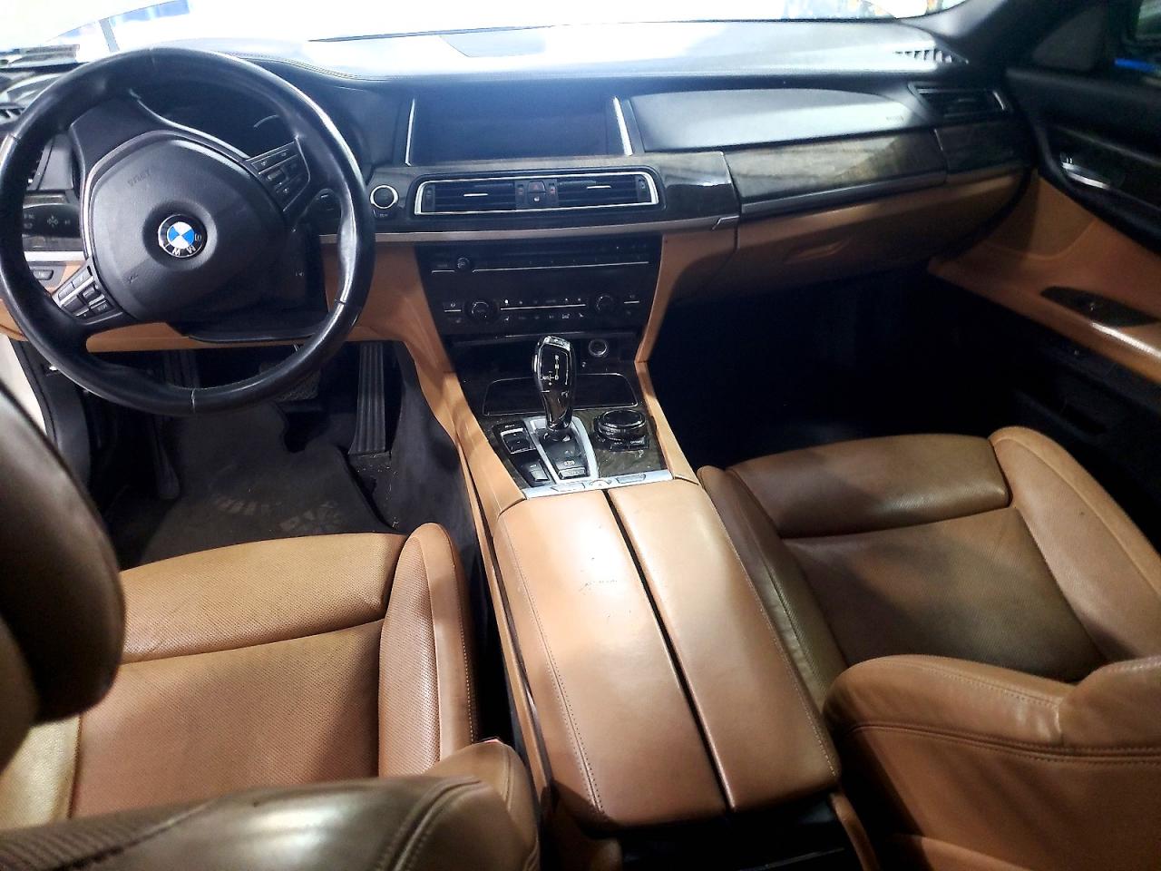 2015 Bmw 7 Series Beige vin: WBAYE8C53FD780939