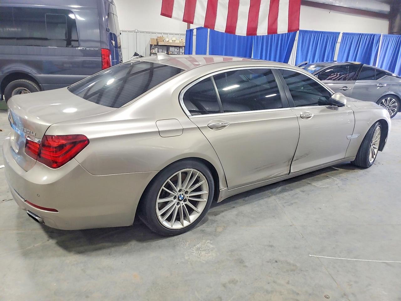 2015 Bmw 7 Series Beige vin: WBAYE8C53FD780939