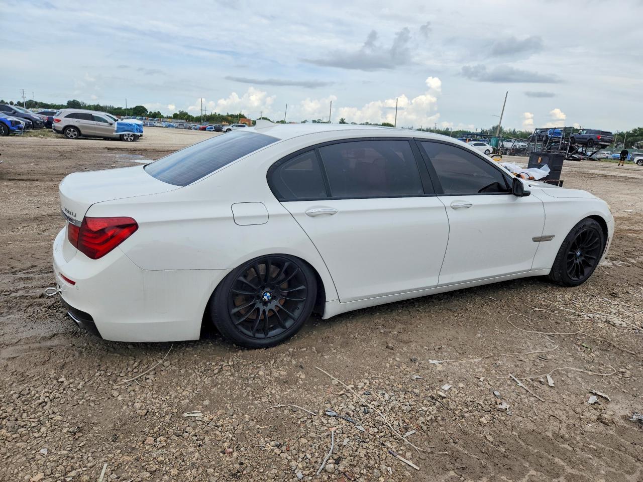 2013 Bmw 750 Li White vin: WBAYE8C54DD133463