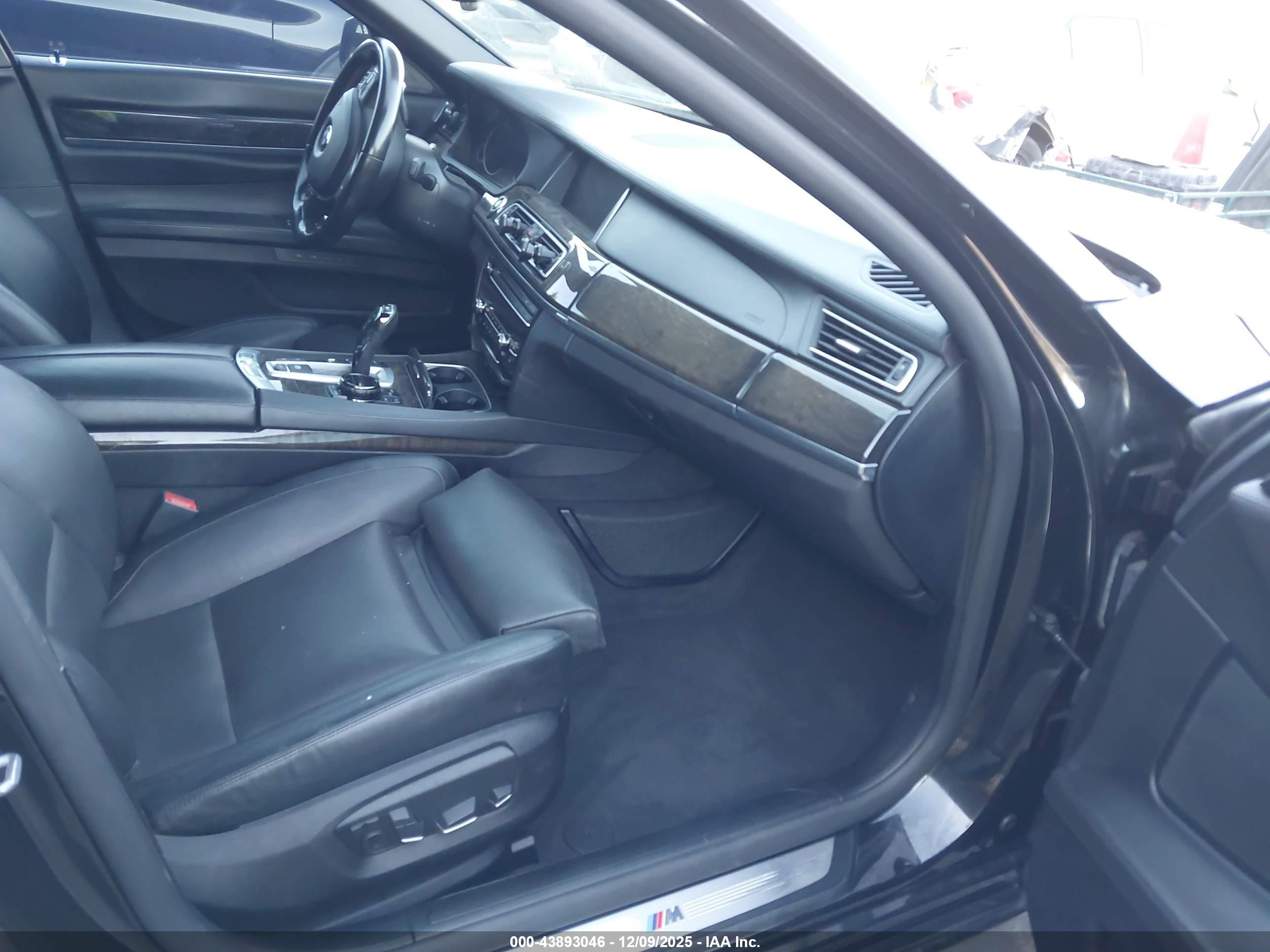 2014 Bmw Alpina B7   Black vin: WBAYE8C54ED780690