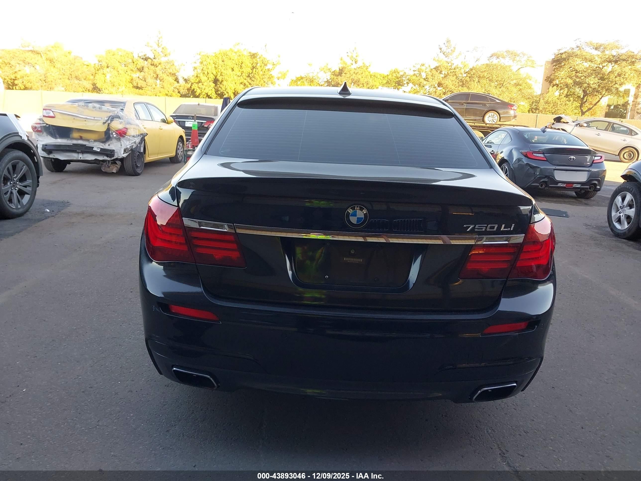 2014 Bmw Alpina B7   Black vin: WBAYE8C54ED780690