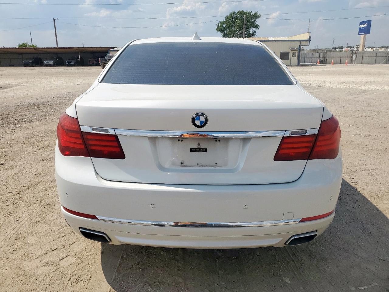 2013 Bmw 750 Li White vin: WBAYE8C55DDE22063