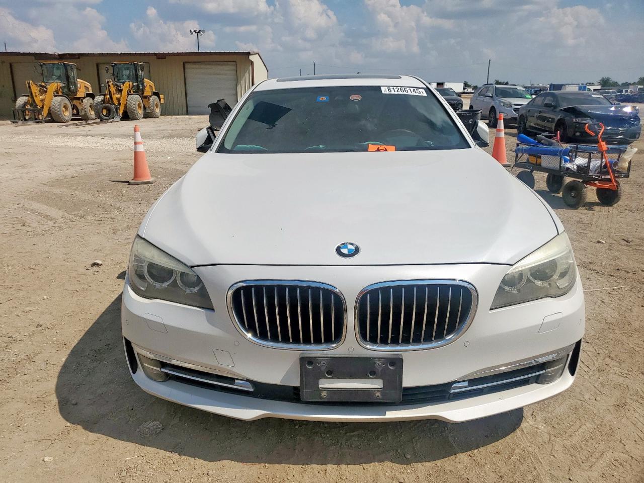 2013 Bmw 750 Li White vin: WBAYE8C55DDE22063