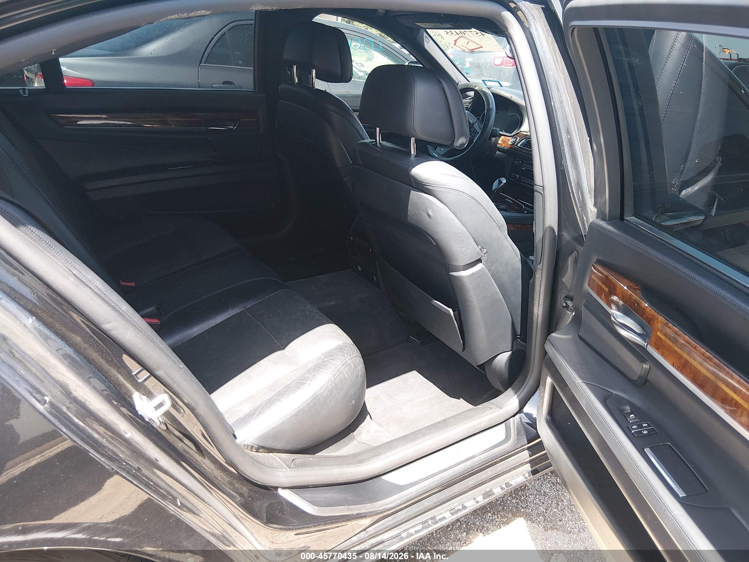 2014 Bmw Alpina B7   Black vin: WBAYE8C55ED134221