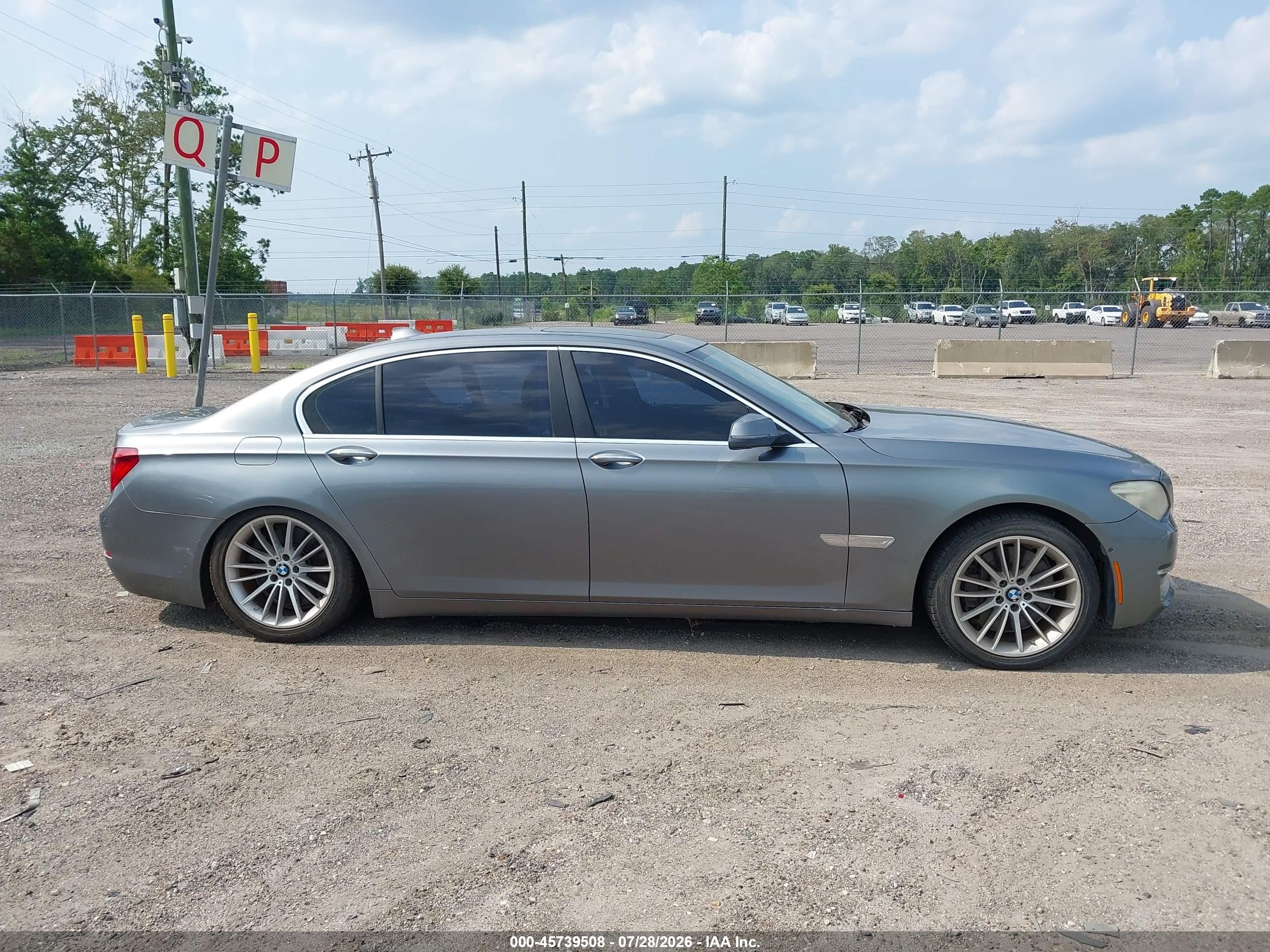 2014 Bmw Alpina B7   Gray vin: WBAYE8C55ED134882