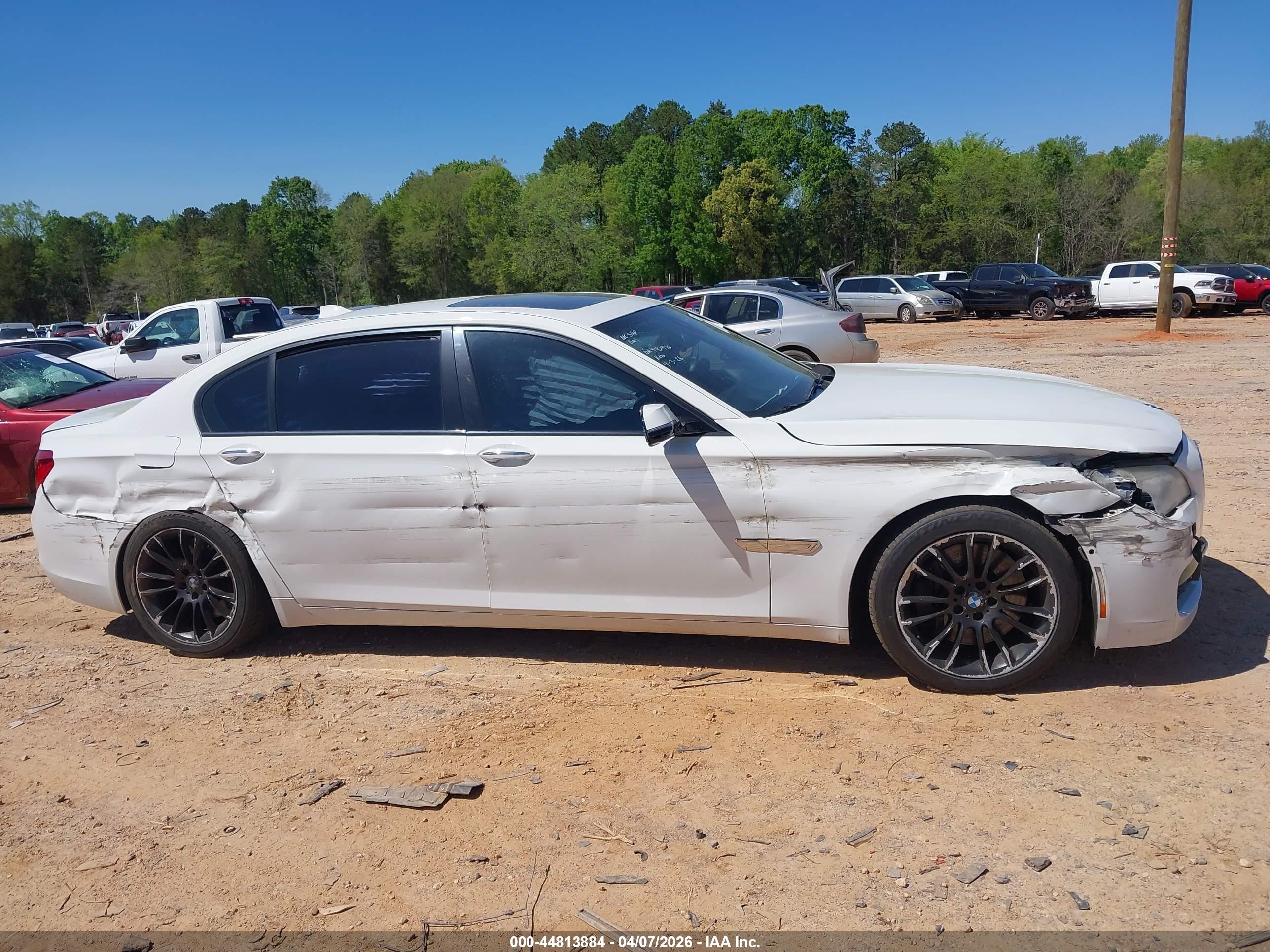 2014 Bmw Alpina B7   White vin: WBAYE8C55ED780214