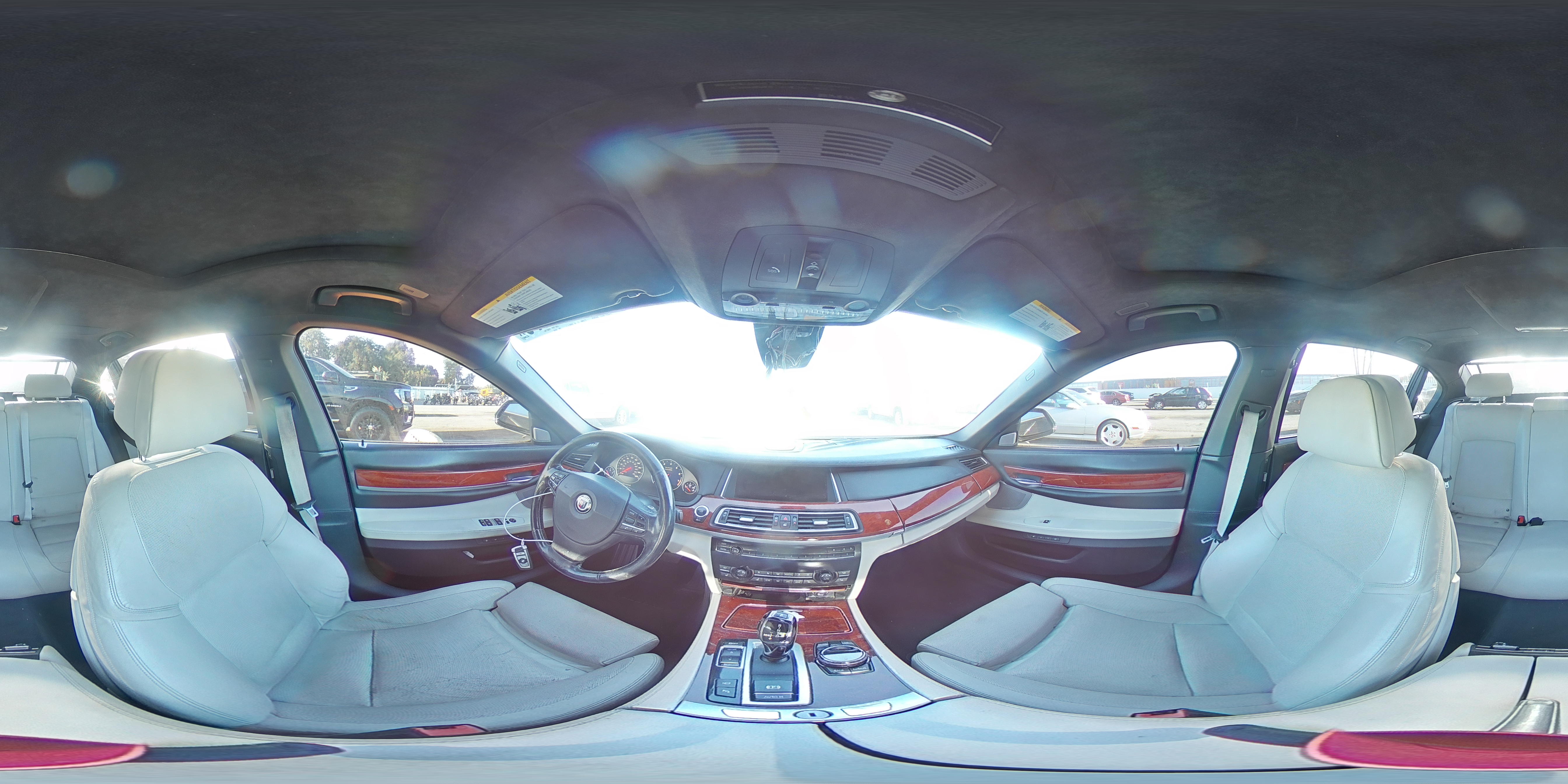 2015 Bmw Alpina B7 Белый vin: WBAYE8C55FD136598